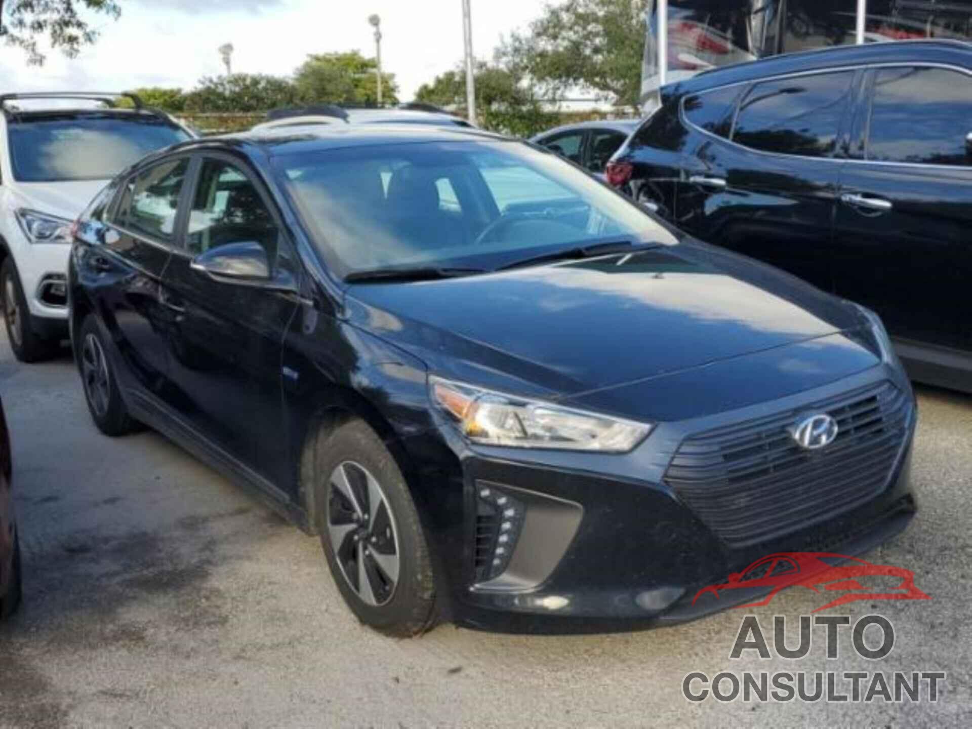 HYUNDAI IONIQ HYBRID 2018 - KMHC75LC3JU062557