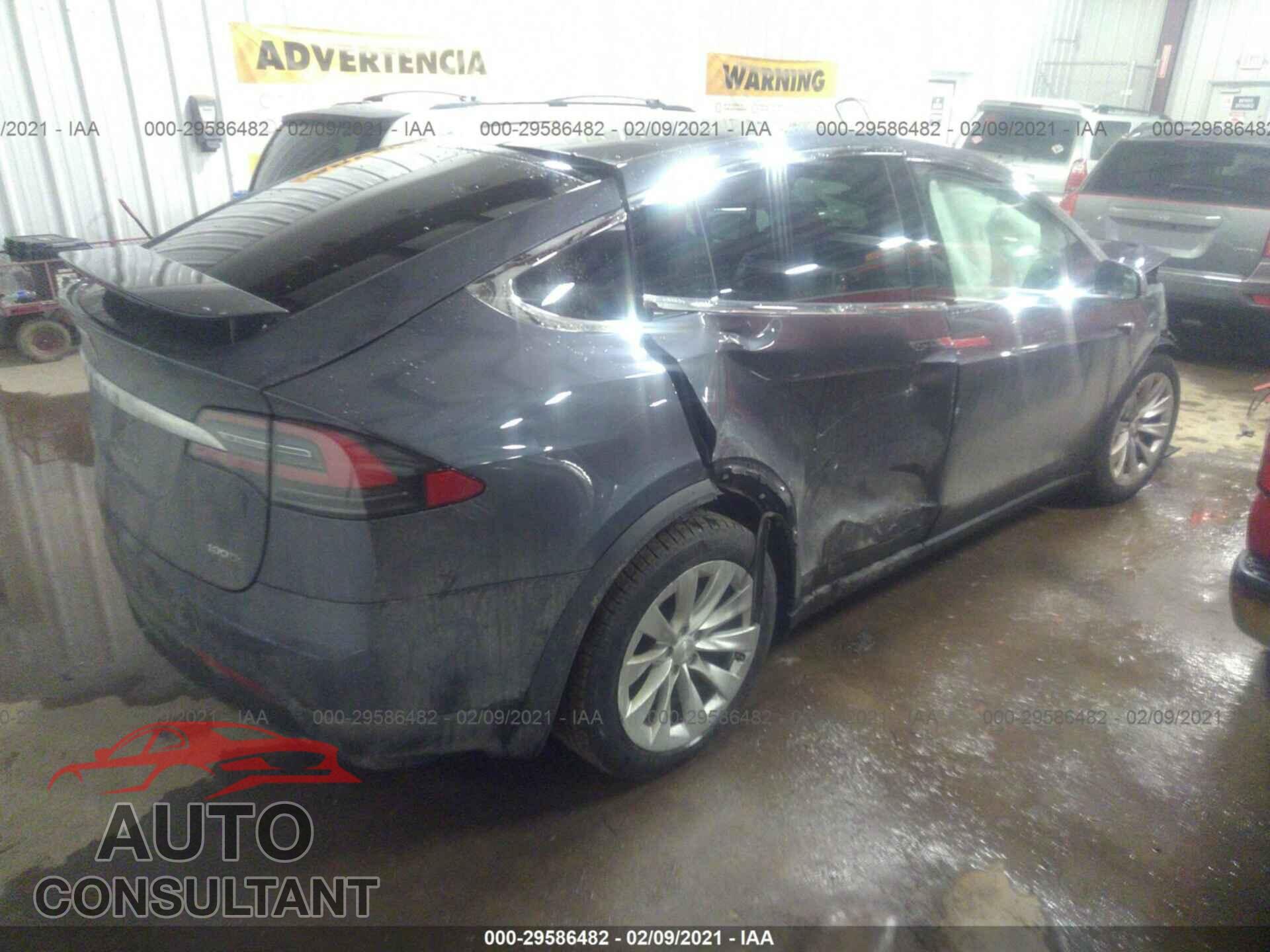 TESLA MODEL X 2018 - 5YJXCBE23JF136153