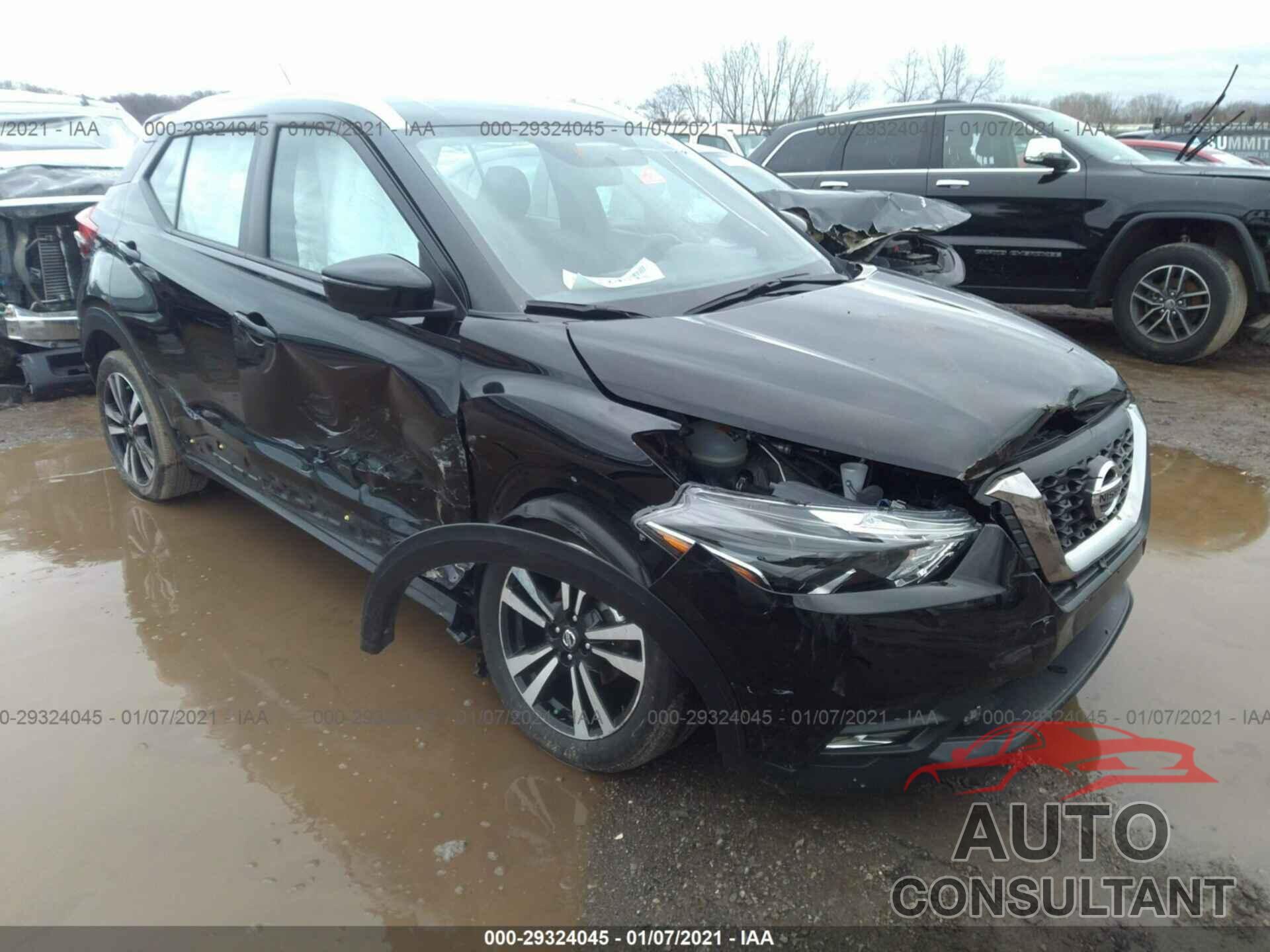 NISSAN KICKS 2018 - 3N1CP5CU7JL528002