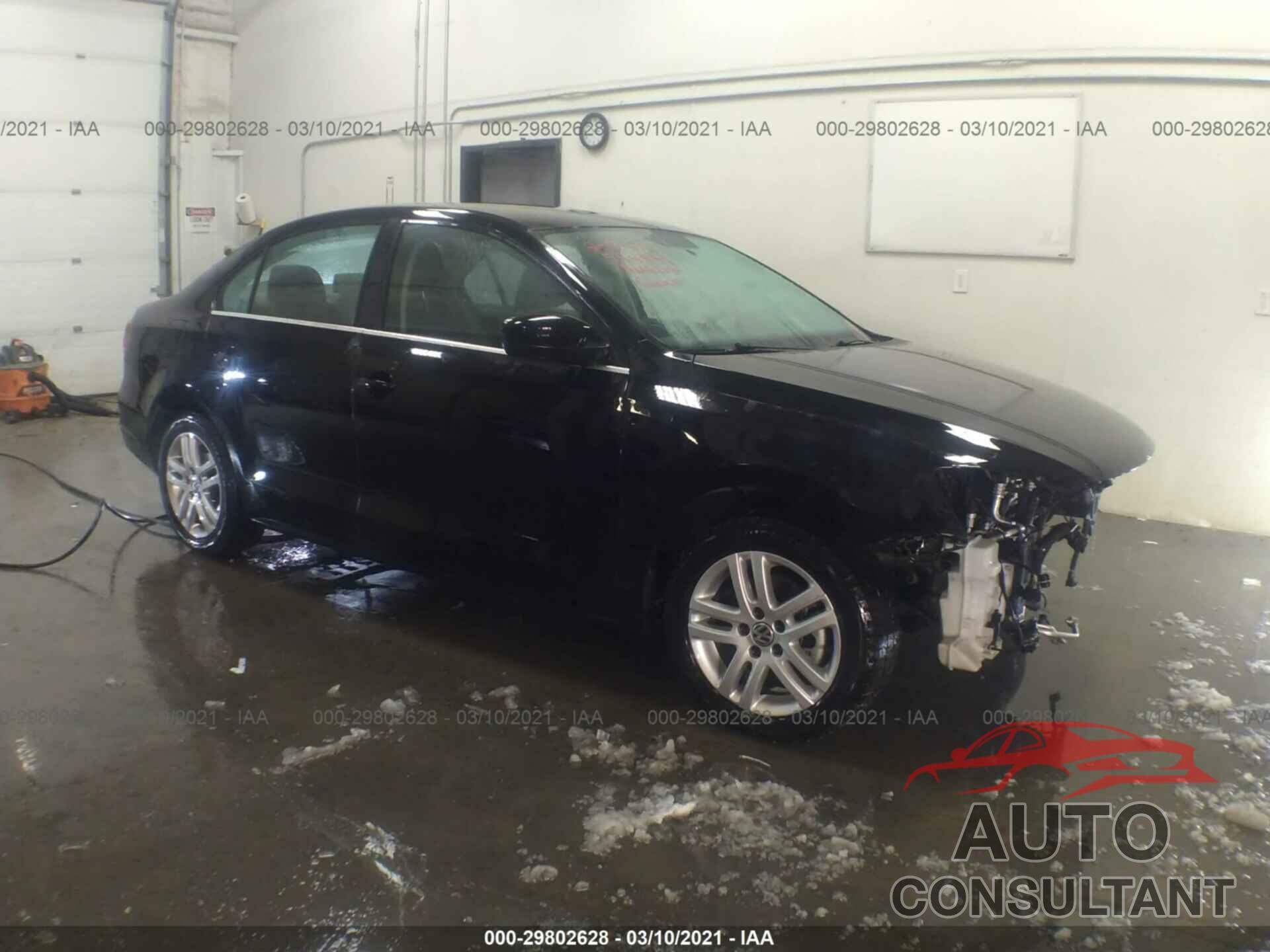 VOLKSWAGEN JETTA 2017 - 3VW2B7AJ3HM309504