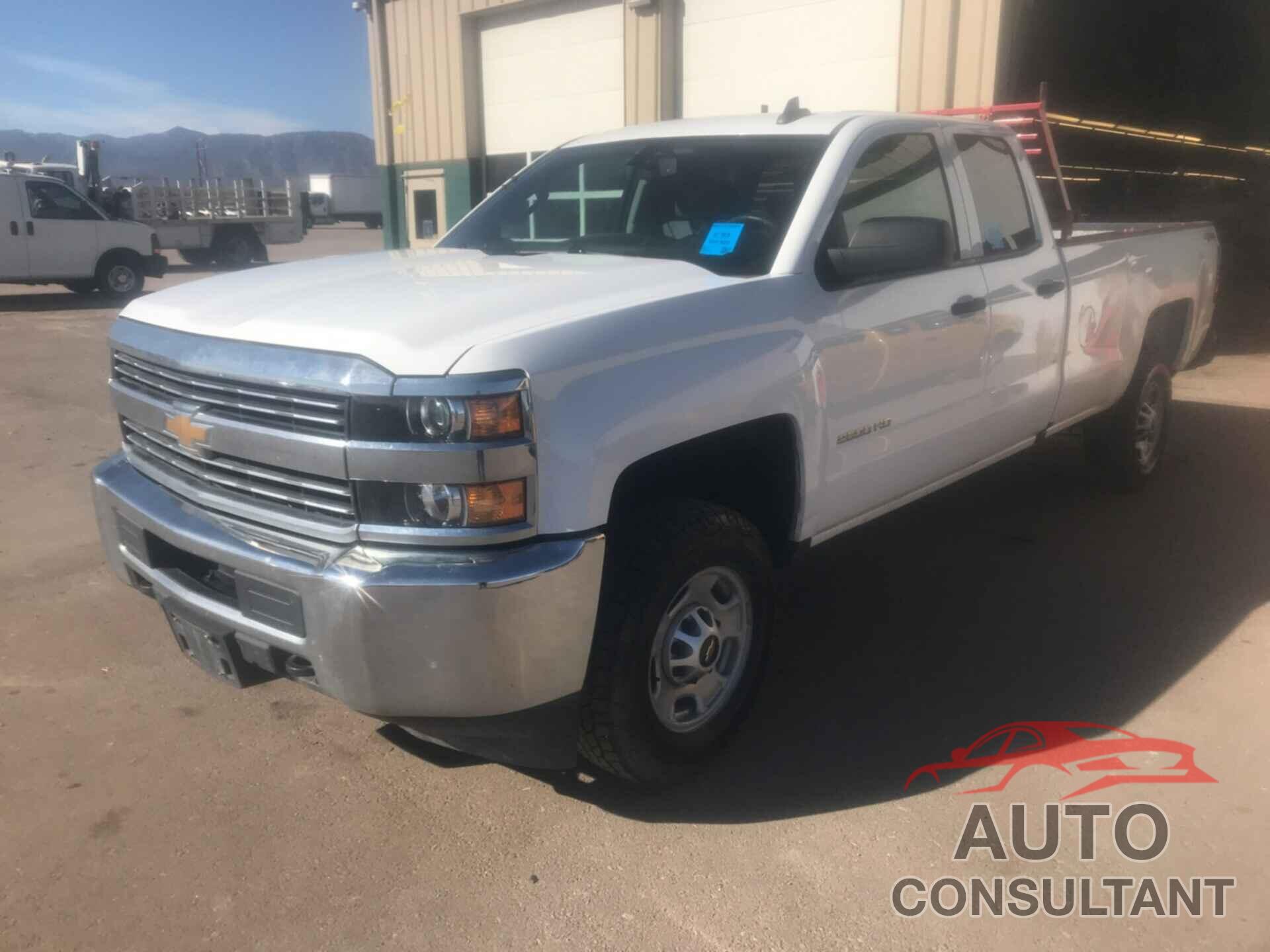 CHEVROLET SILVERADO 2500HD 2017 - 1GC2KUEG0HZ293258