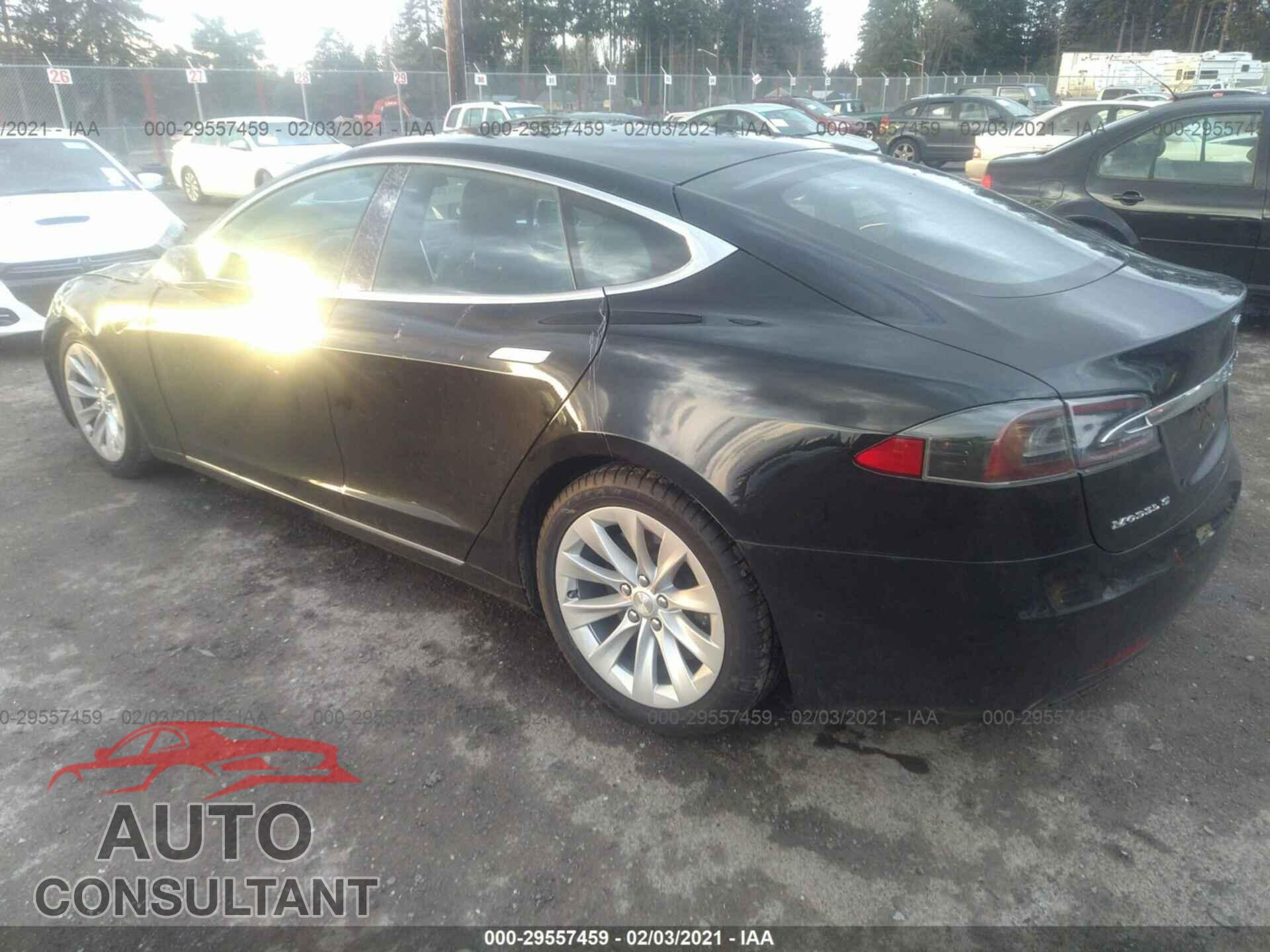 TESLA MODEL S 2017 - 5YJSA1E17HF202506