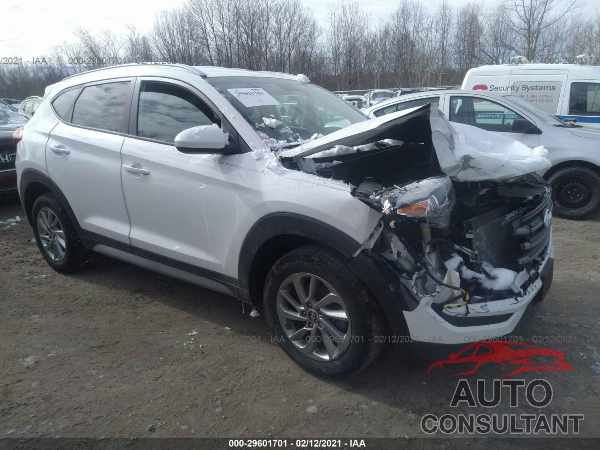 HYUNDAI TUCSON 2018 - KM8J3CA44JU809568