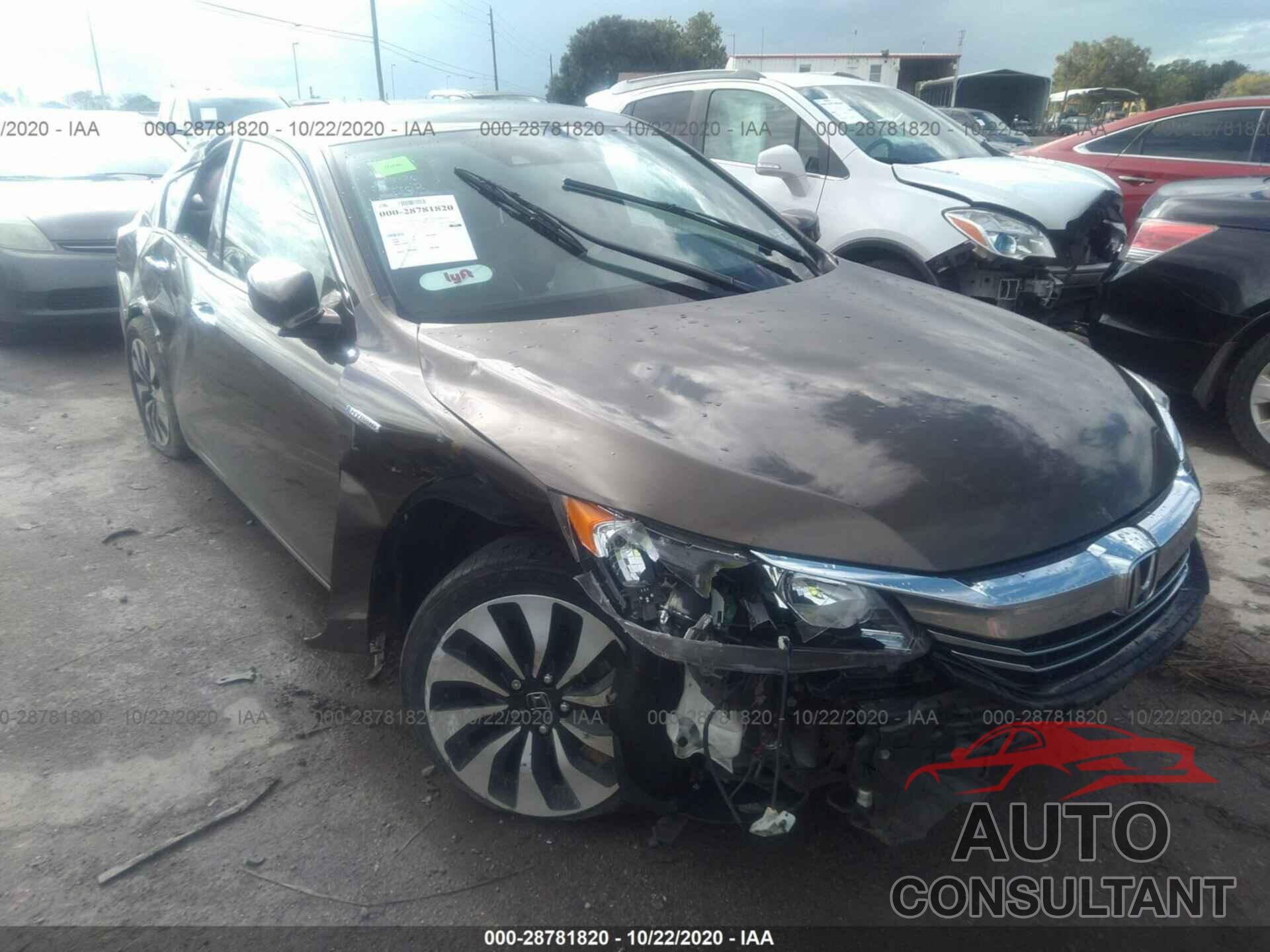 HONDA ACCORD HYBRID 2017 - JHMCR6F37HC011240