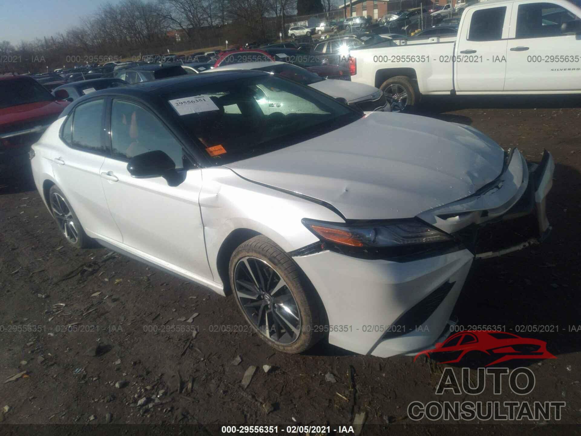 TOYOTA CAMRY 2019 - 4T1B61HK0KU288709