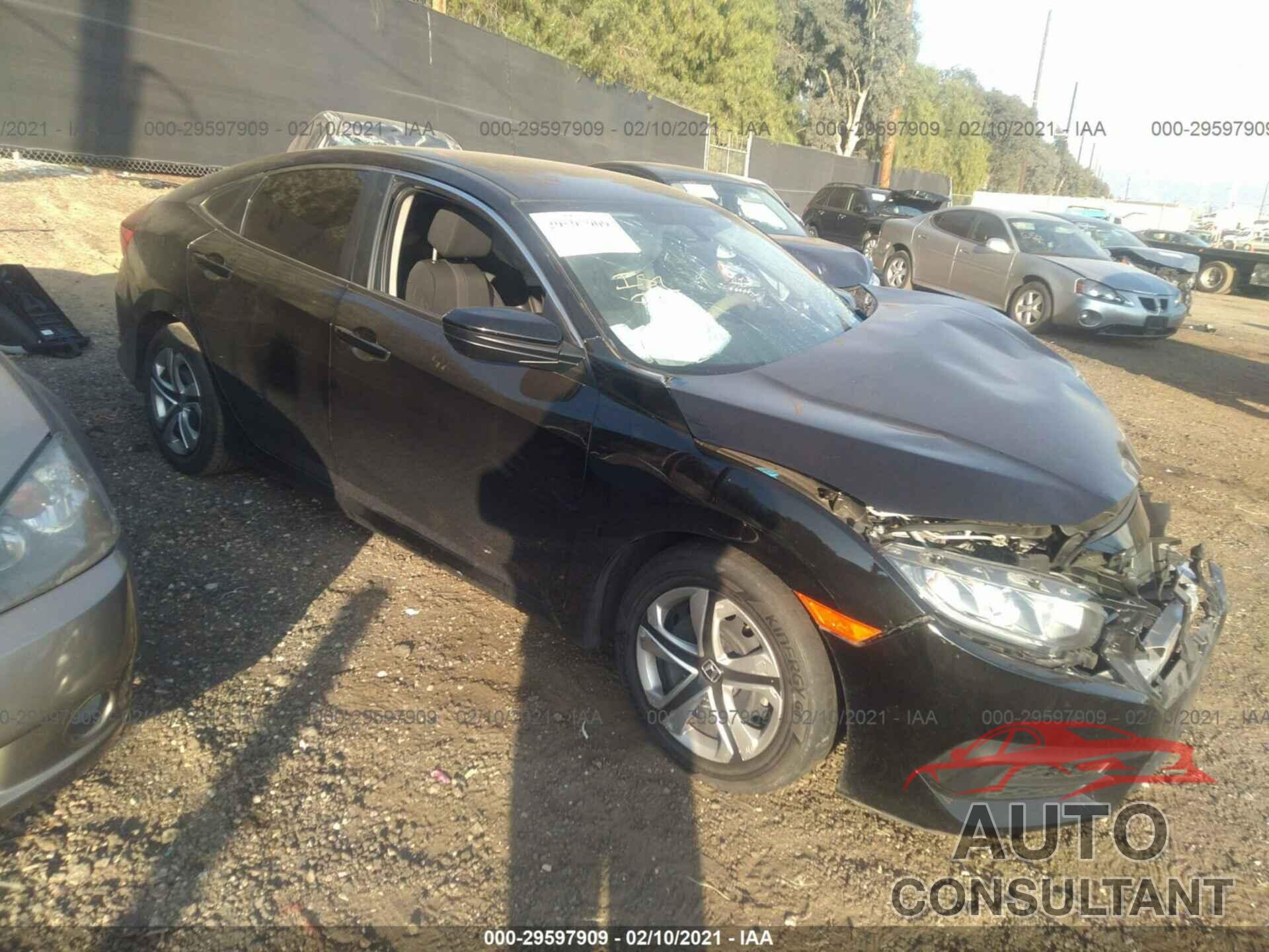 HONDA CIVIC SEDAN 2018 - 2HGFC2F58JH528268