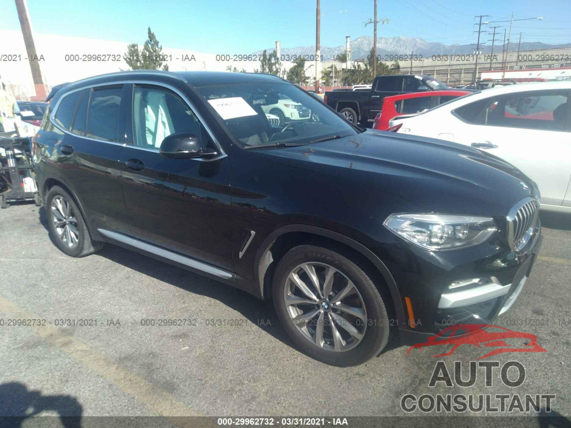 BMW X3 2019 - 5UXTR7C55KLE98945