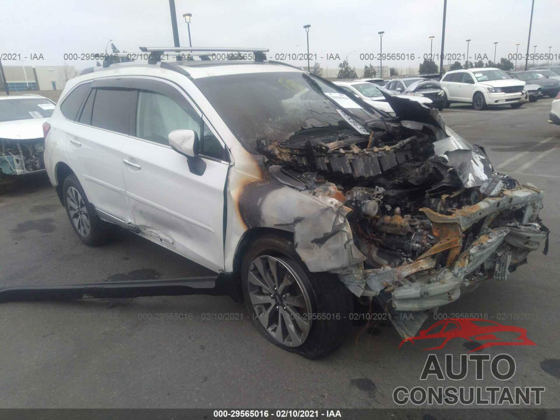 SUBARU OUTBACK 2018 - 4S4BSATC2J3344892