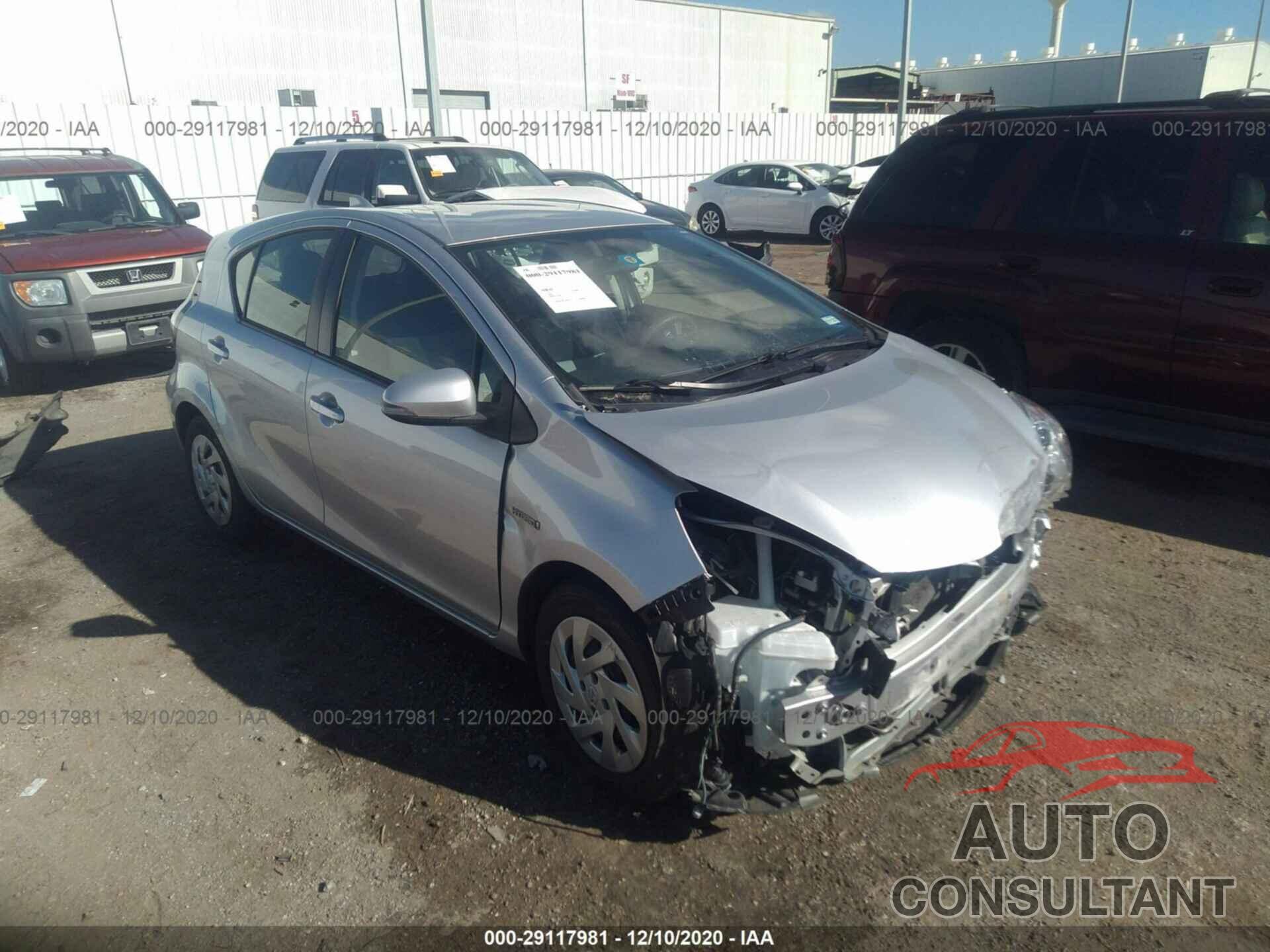 TOYOTA PRIUS C 2016 - JTDKDTB38G1124172