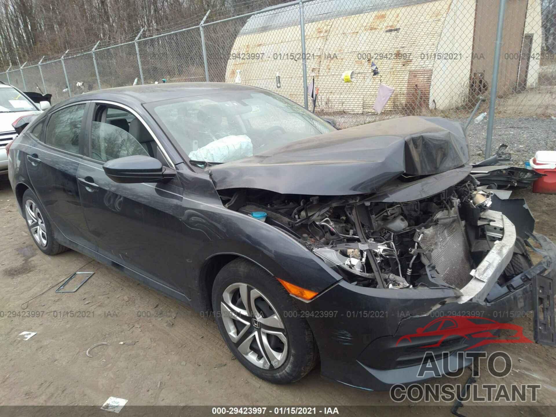 HONDA CIVIC SEDAN 2018 - 19XFC2E51JE002365