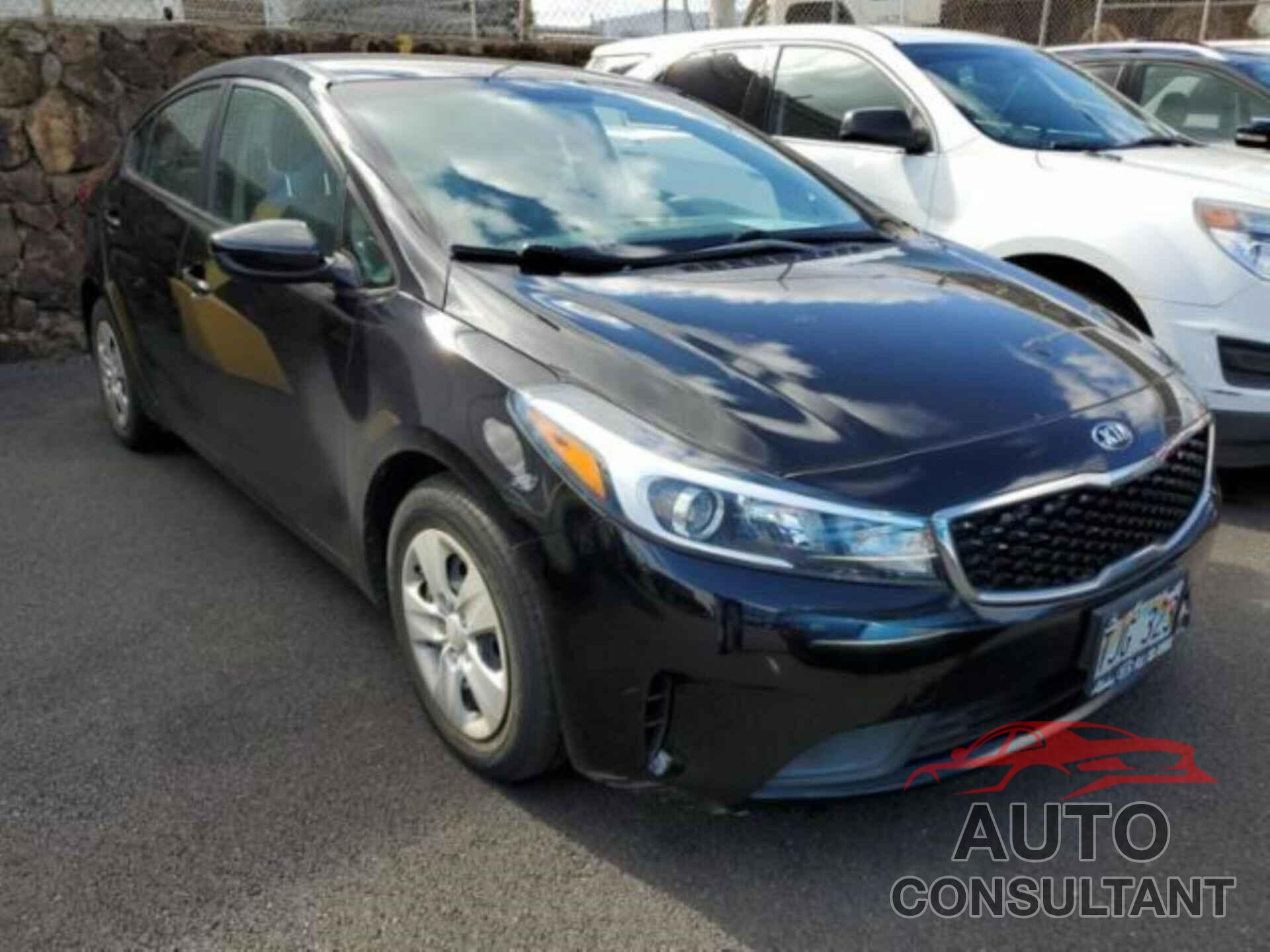 KIA FORTE 2018 - 3KPFK4A78JE203959