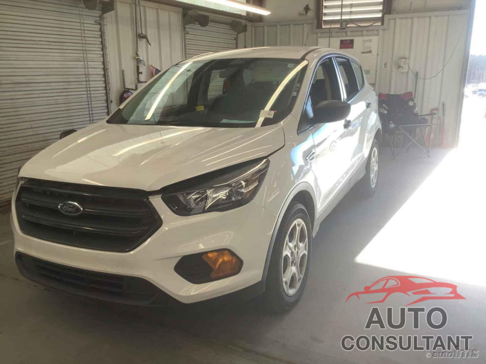 FORD ESCAPE 2019 - 1FMCU0F73KUC44738