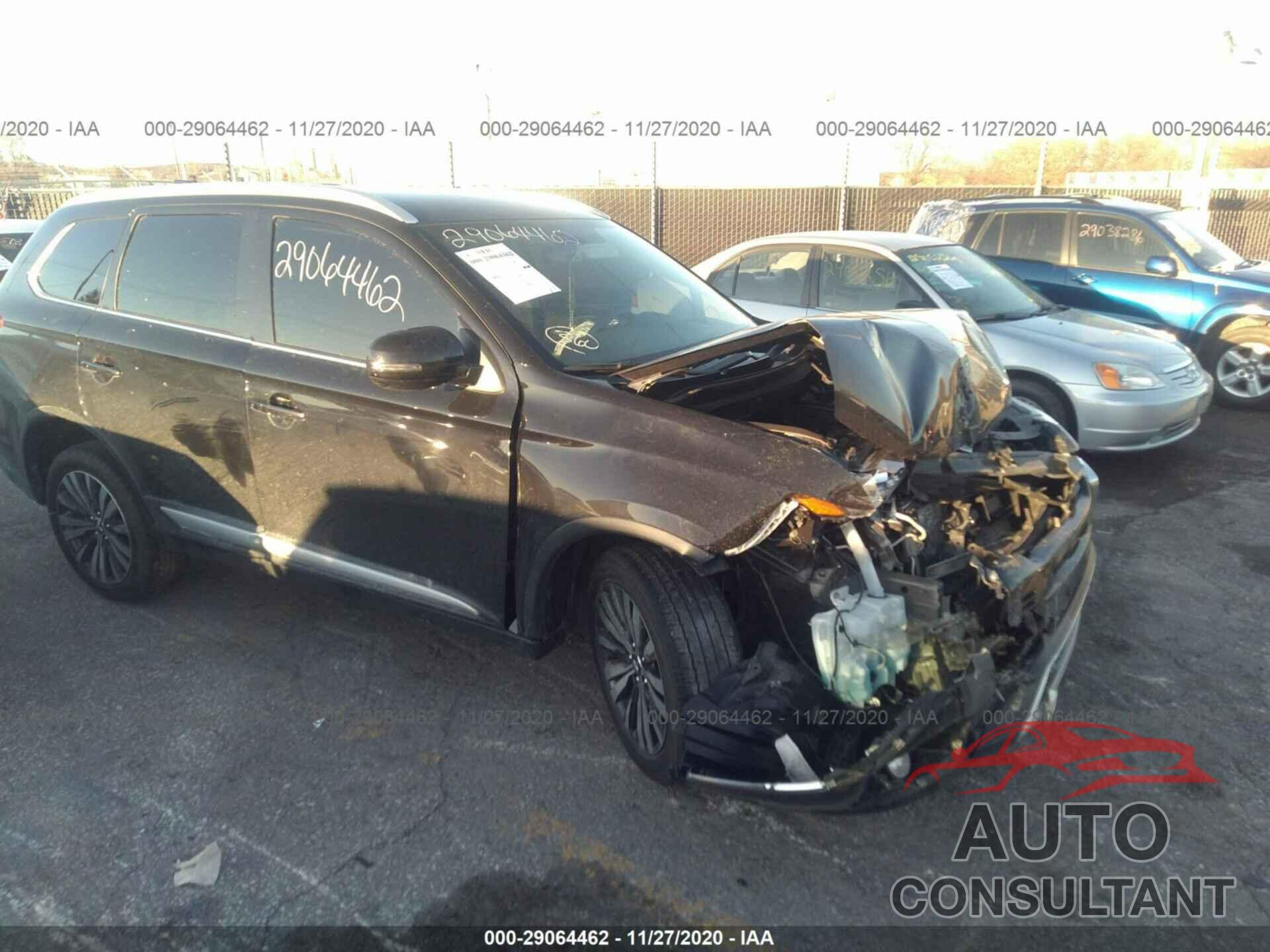 MITSUBISHI OUTLANDER 2019 - JA4AD3A31KZ007017