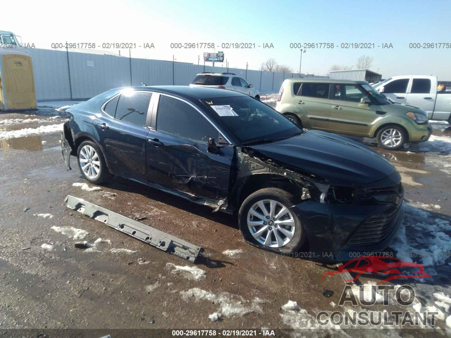 TOYOTA CAMRY 2020 - 4T1C11AK0LU883851