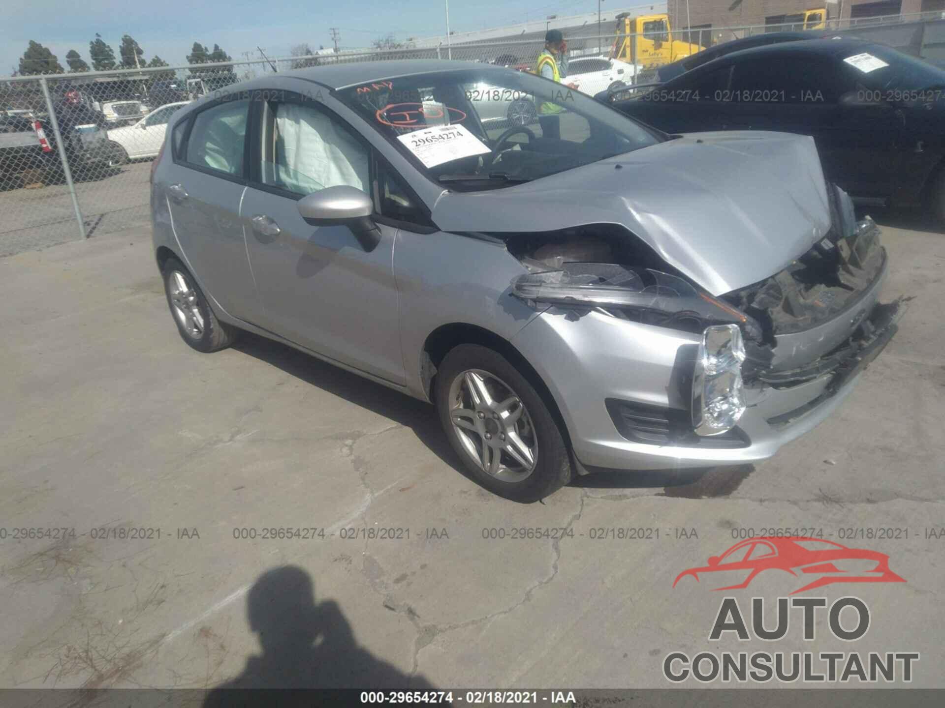 FORD FIESTA 2019 - 3FADP4EJ2KM128123