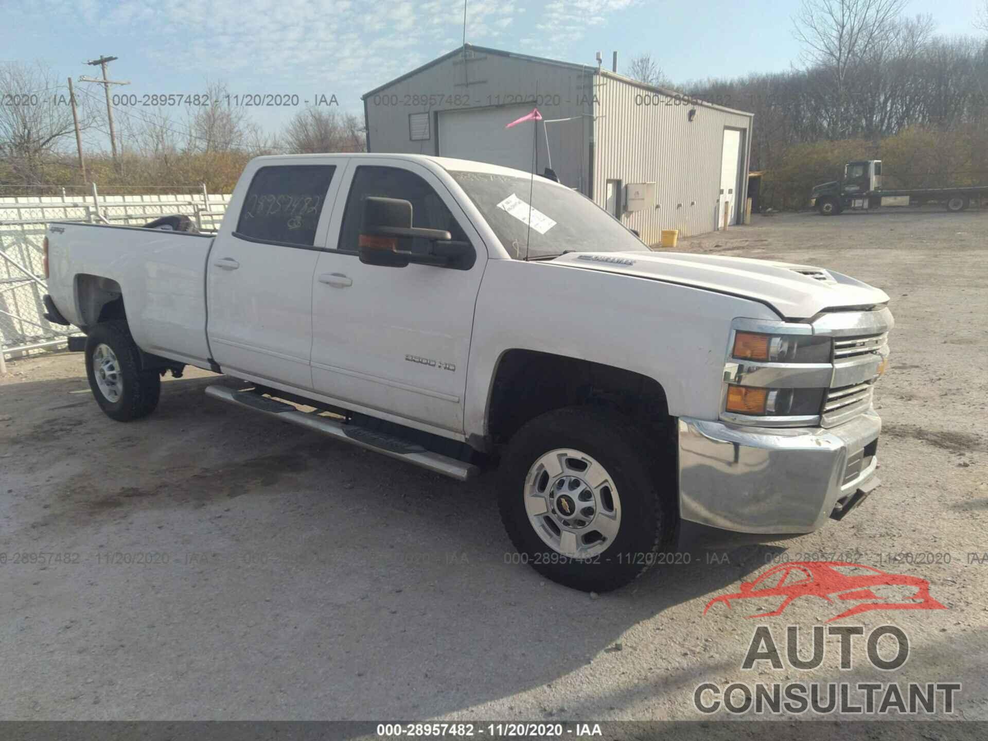 CHEVROLET SILVERADO 2500HD 2018 - 1GC1KVEY3JF152606