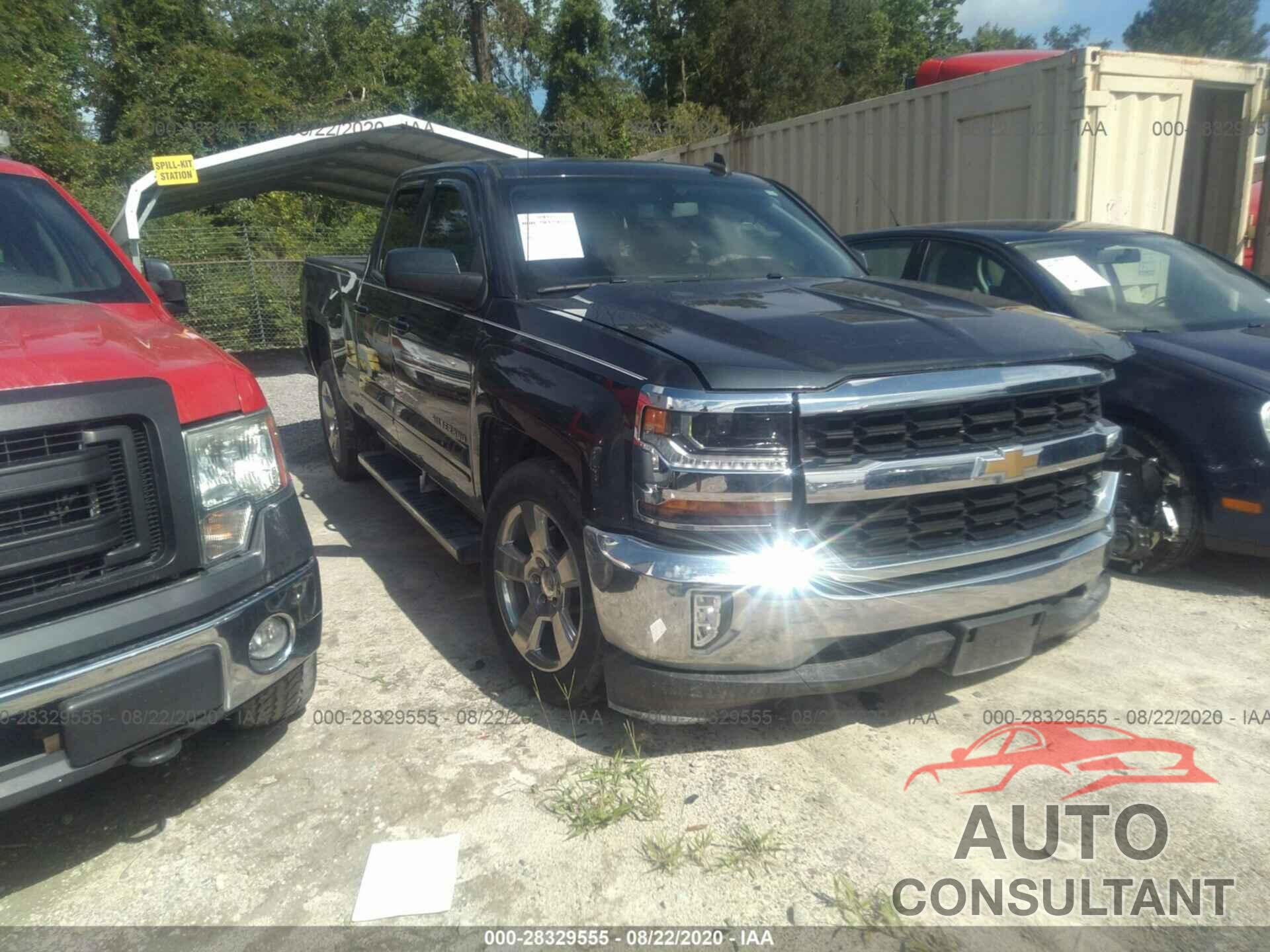 CHEVROLET SILVERADO 1500 2018 - 1GCRCREC2JZ111832