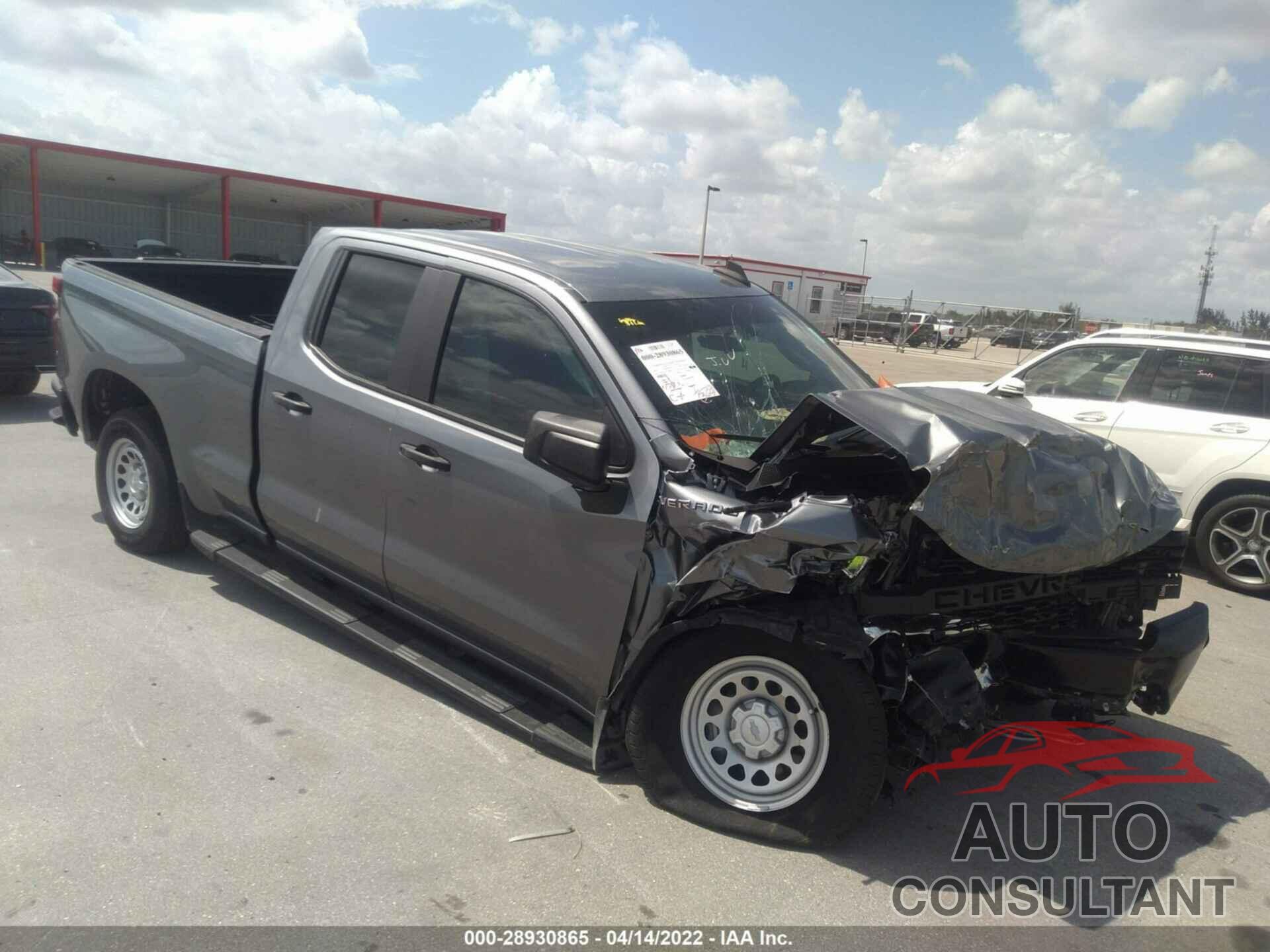 CHEVROLET SILVERADO 1500 2019 - 1GCRWAEH7KZ288866