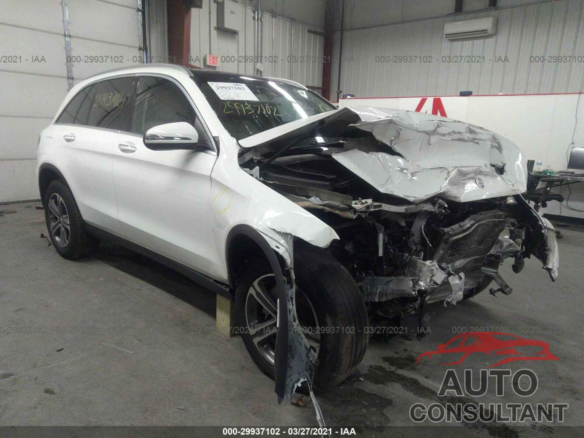 MERCEDES-BENZ GLC 2016 - WDC0G4KB9GF061723