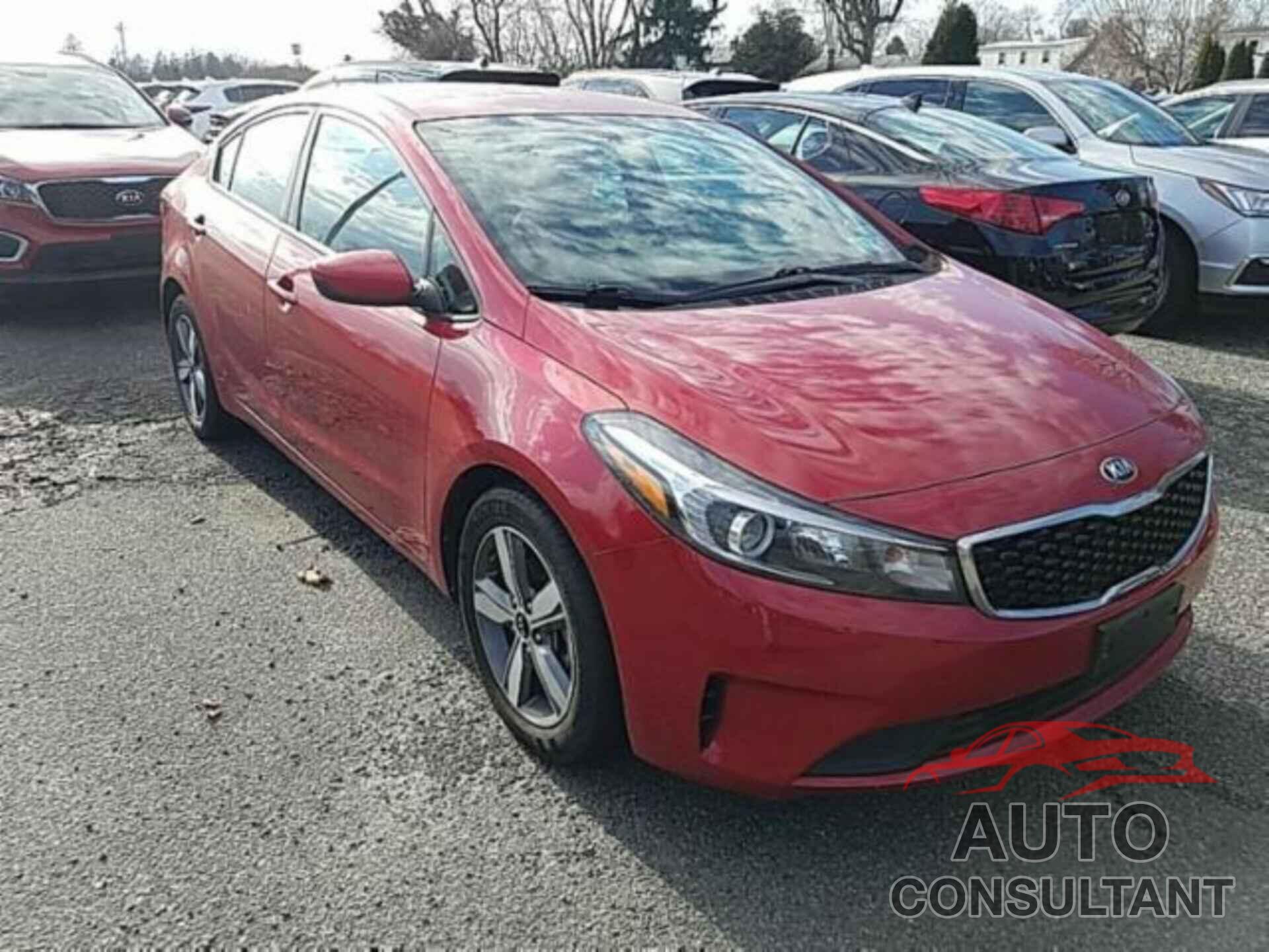 KIA FORTE 2018 - 3KPFL4A74JE187577
