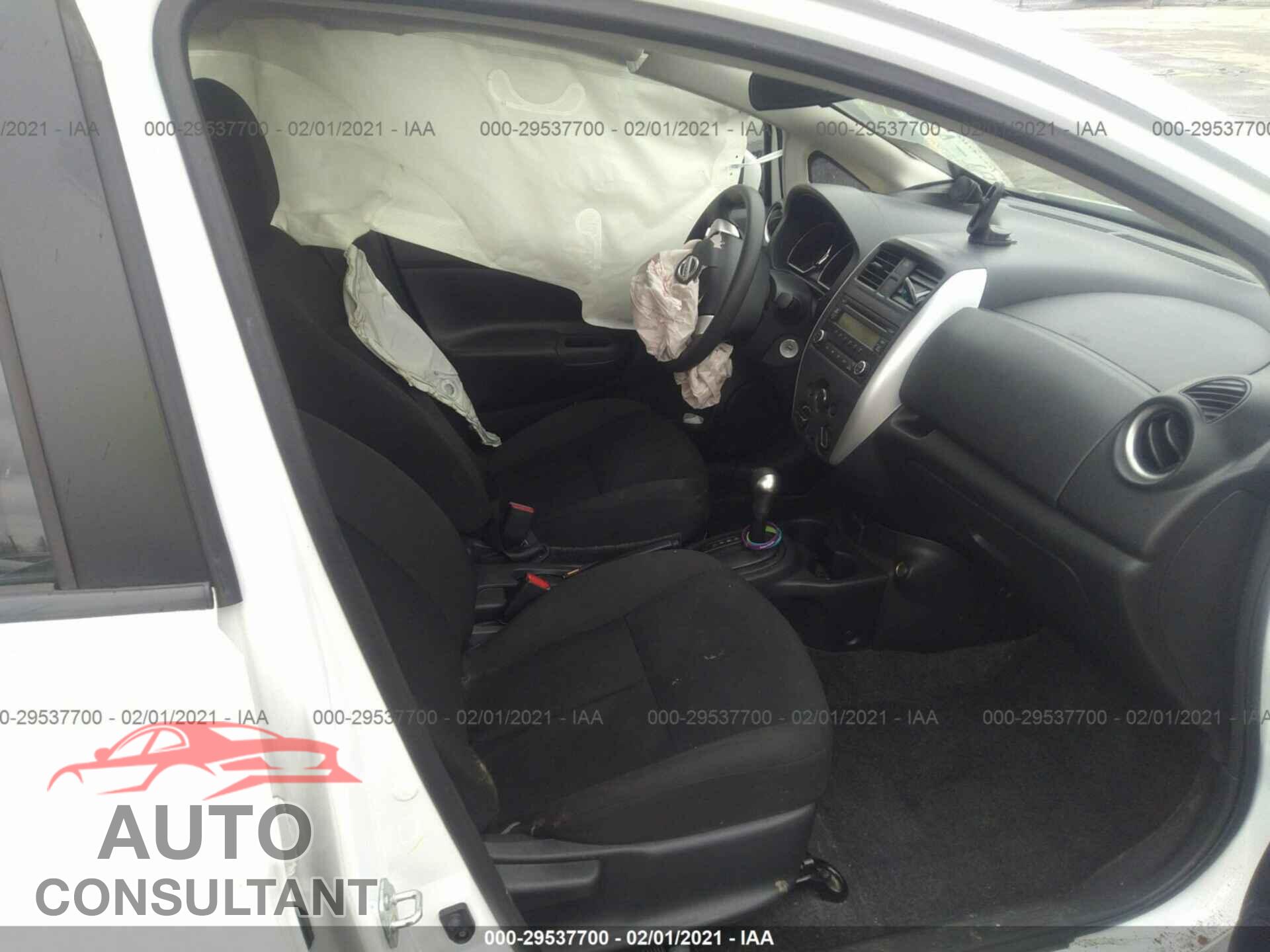 NISSAN VERSA NOTE 2017 - 3N1CE2CP3HL368709