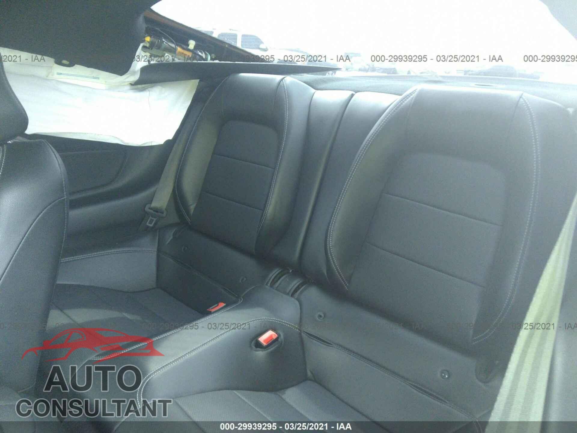 FORD MUSTANG 2019 - 1FA6P8CF5K5117203