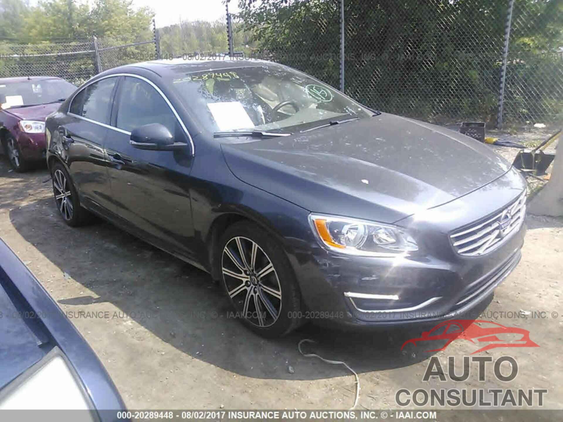 Volvo S60 2015 - YV149MFK3F1341218