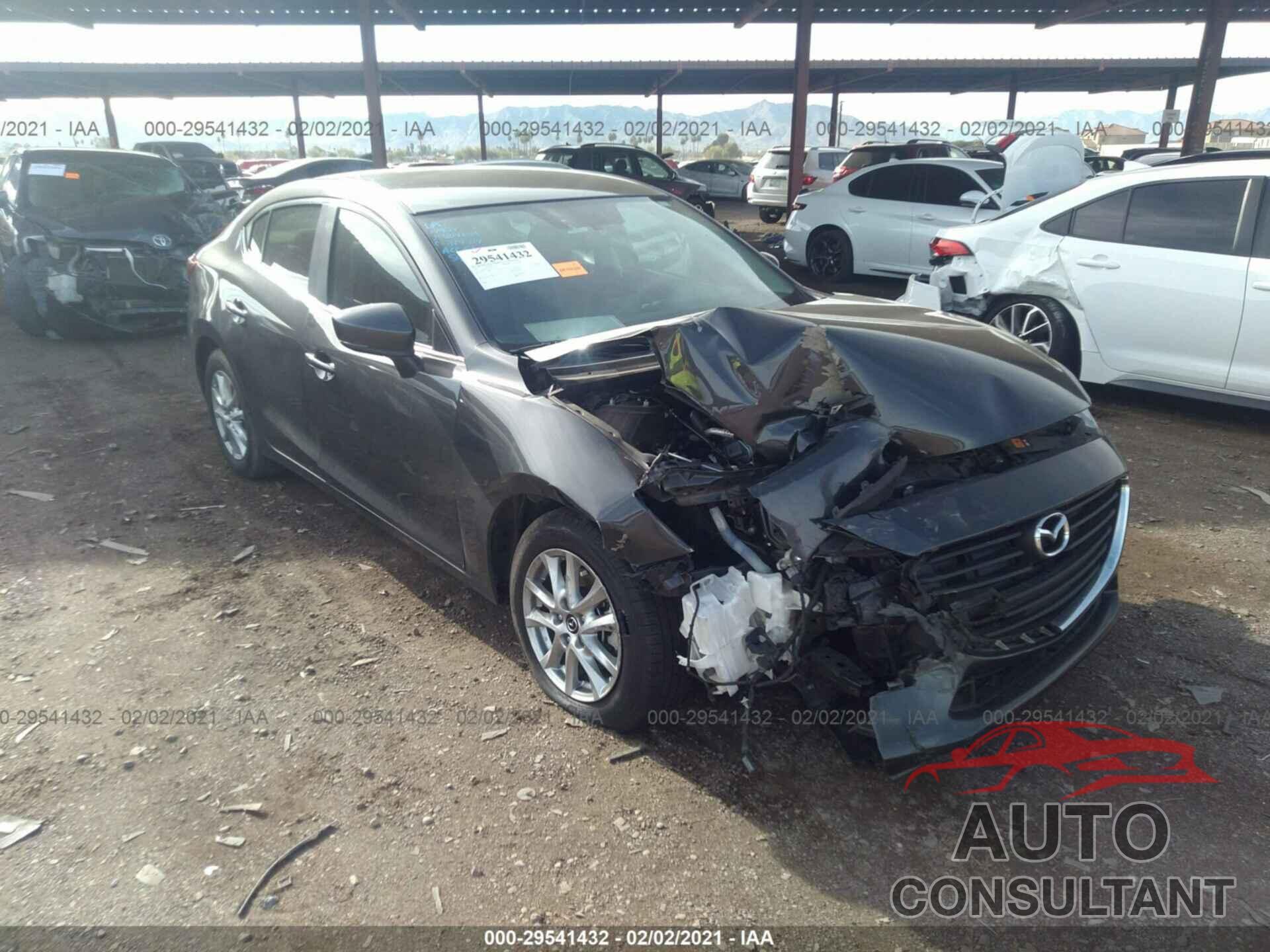MAZDA MAZDA3 4-DOOR 2017 - 3MZBN1U72HM151483
