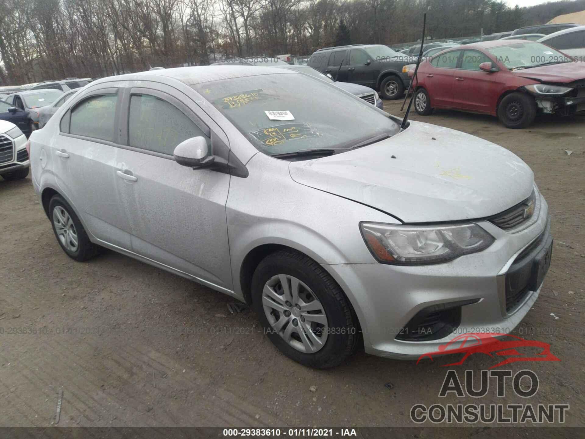 CHEVROLET SONIC 2017 - 1G1JB5SH0H4145339