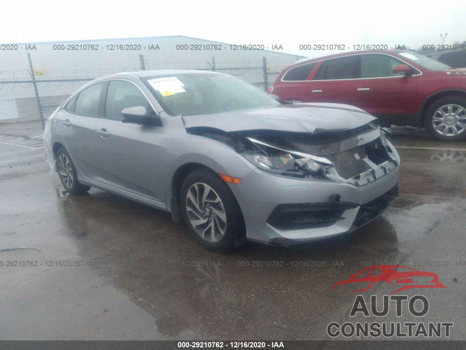 HONDA CIVIC SEDAN 2018 - 2HGFC2F73JH560563