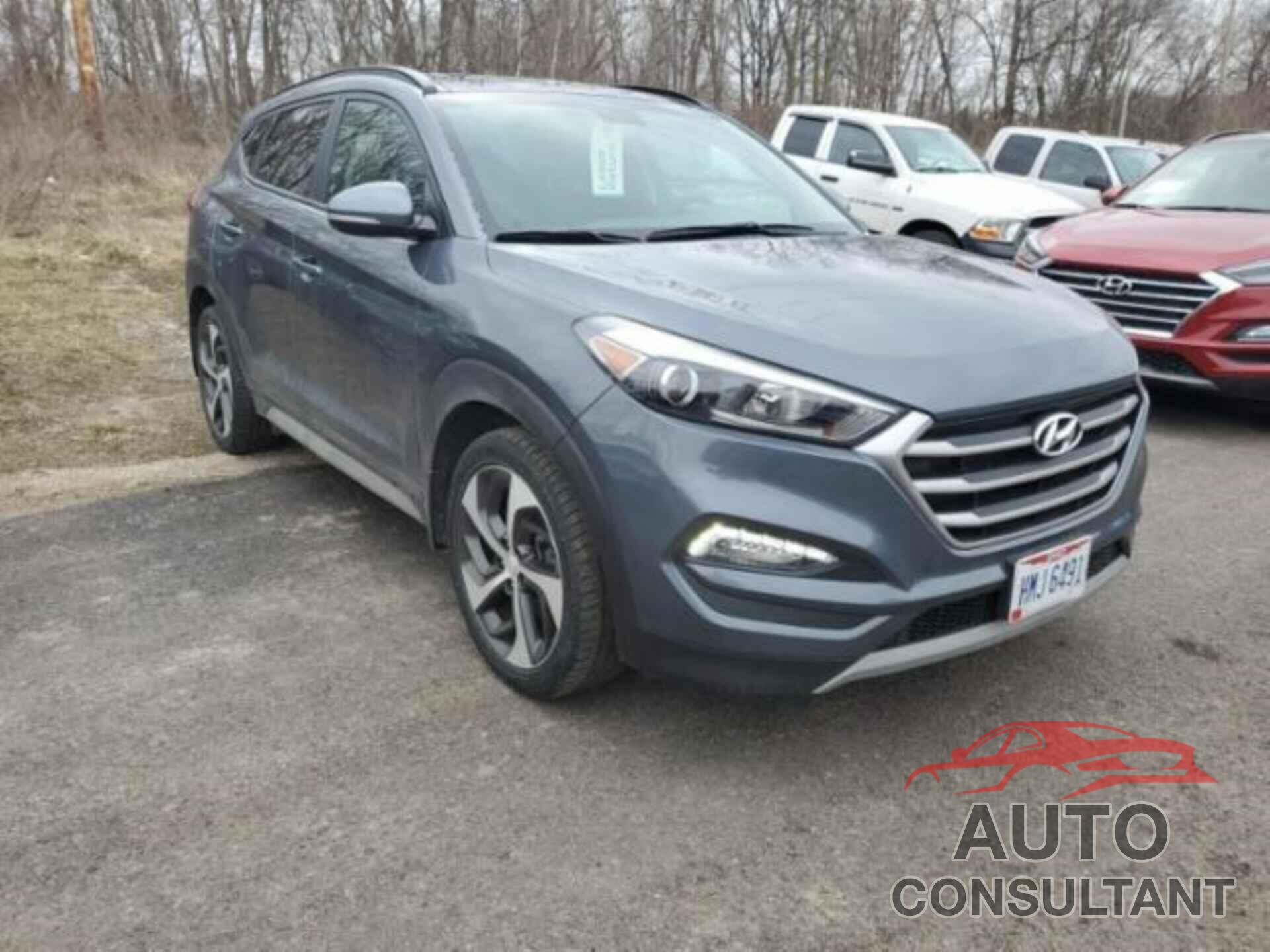 HYUNDAI TUCSON 2018 - KM8J3CA23JU724204