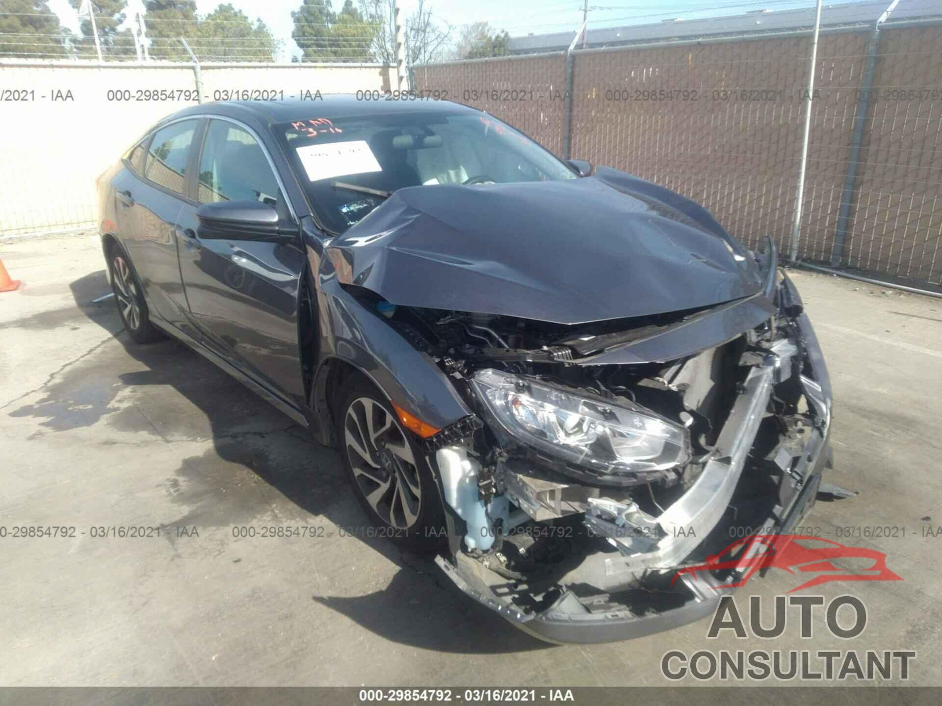 HONDA CIVIC SEDAN 2017 - 19XFC2F72HE231079