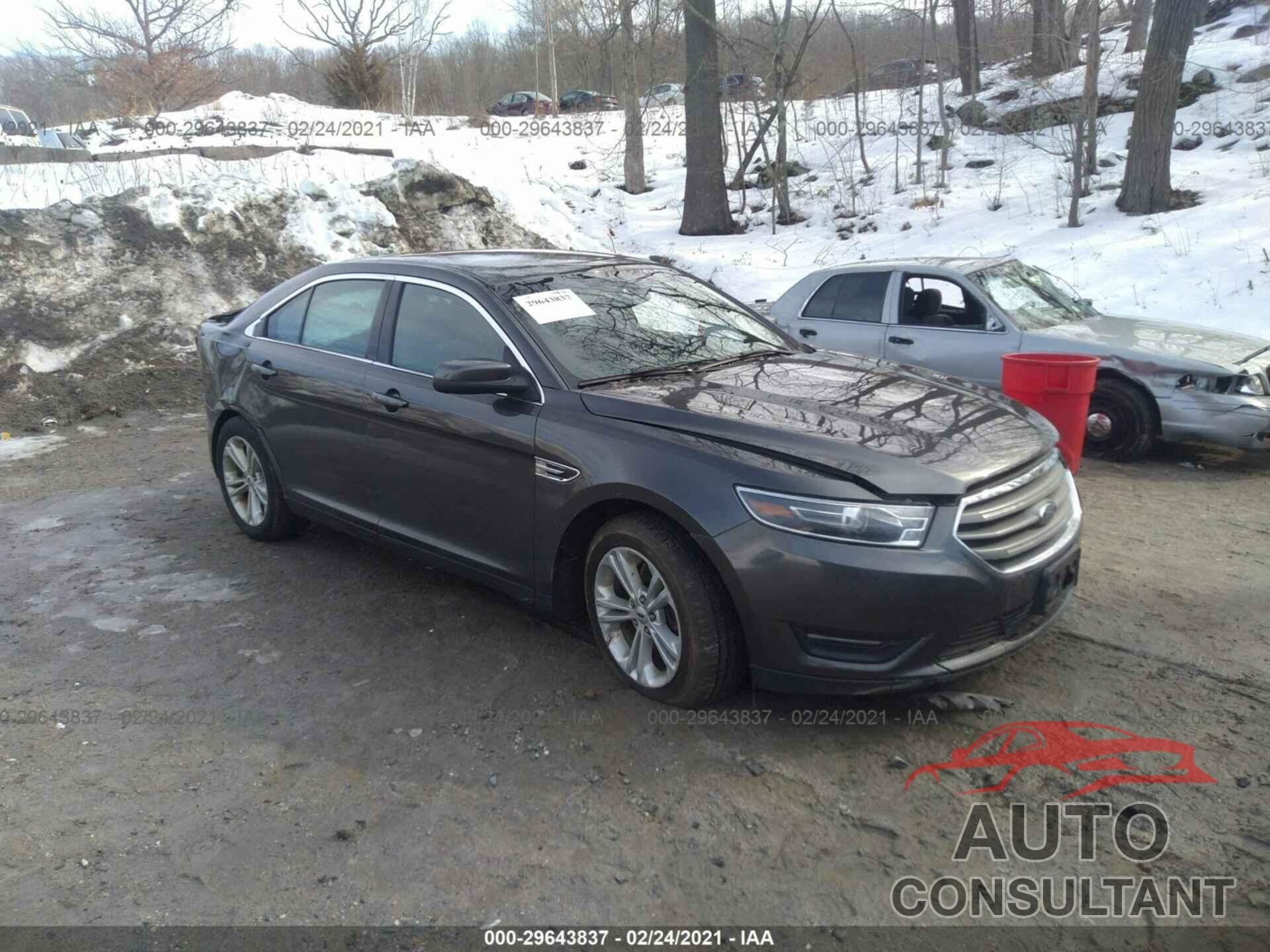 FORD TAURUS 2018 - 1FAHP2H81JG116021