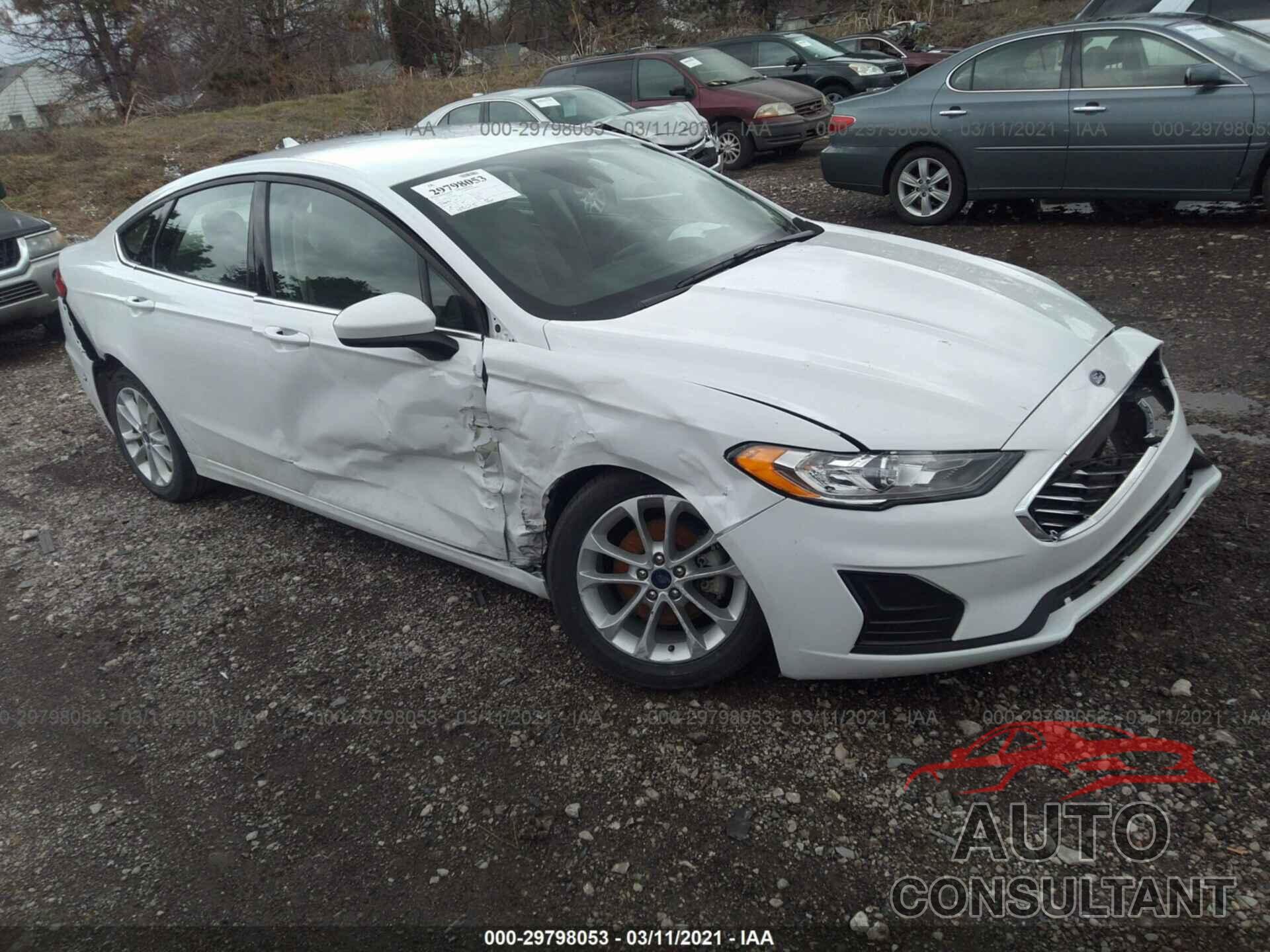 FORD FUSION HYBRID 2019 - 3FA6P0LU1KR240459