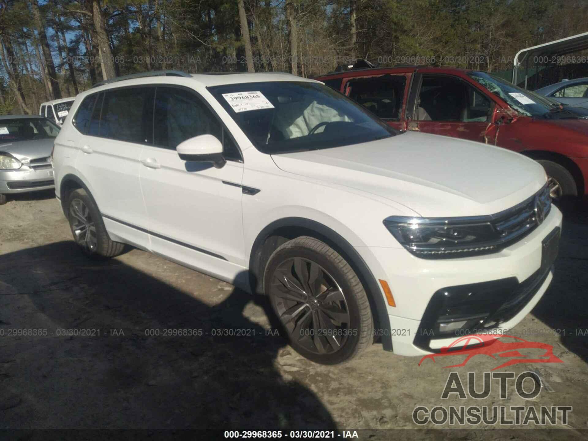 VOLKSWAGEN TIGUAN 2018 - 3VV5B7AXXJM158866