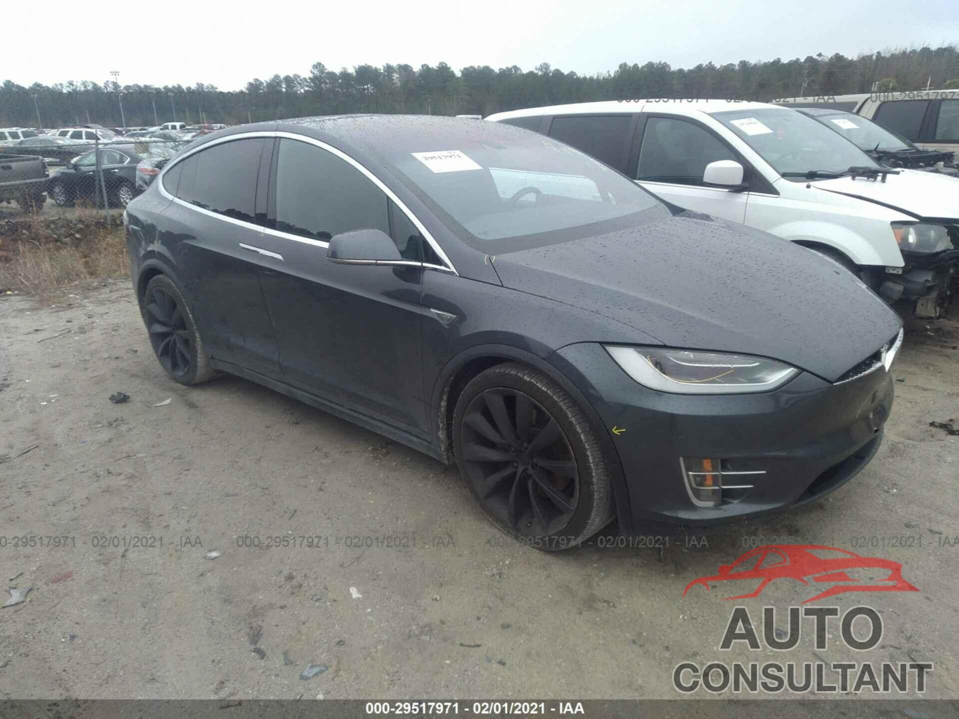 TESLA MODEL X 2016 - 5YJXCBE25GF004567