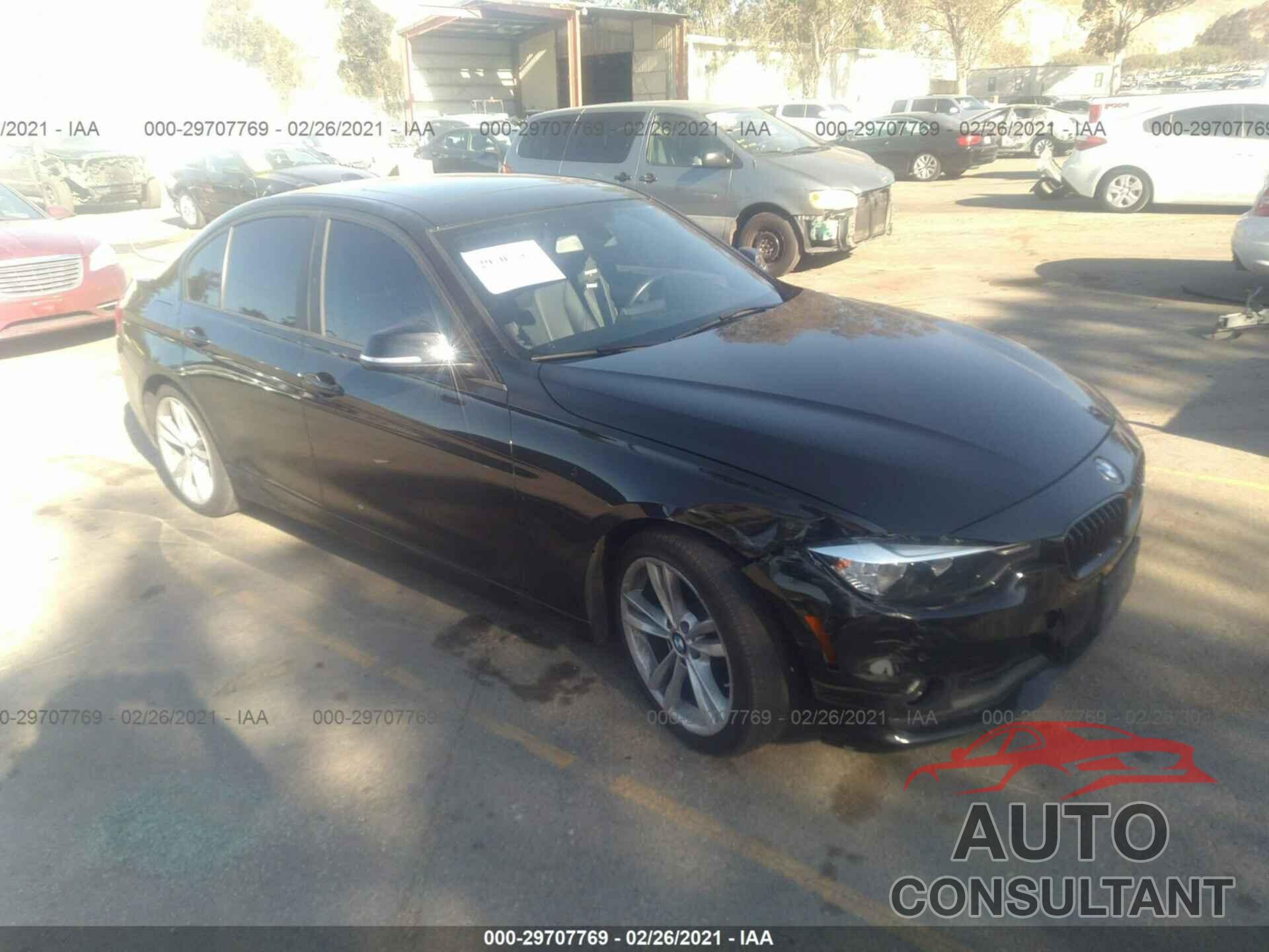 BMW 3 SERIES 2016 - WBA8E1G50GNU10609