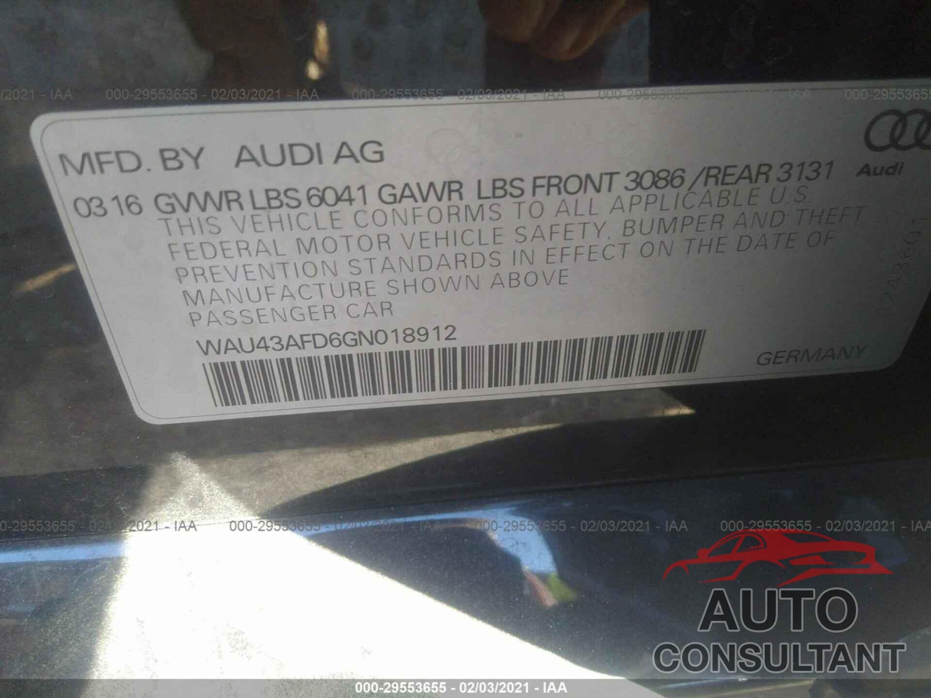 AUDI A8 L 2016 - WAU43AFD6GN018912