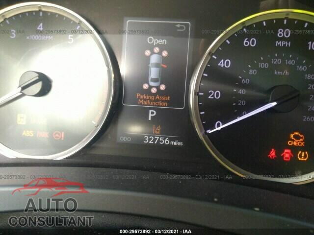 LEXUS IS 2017 - JTHBA1D29H5052490