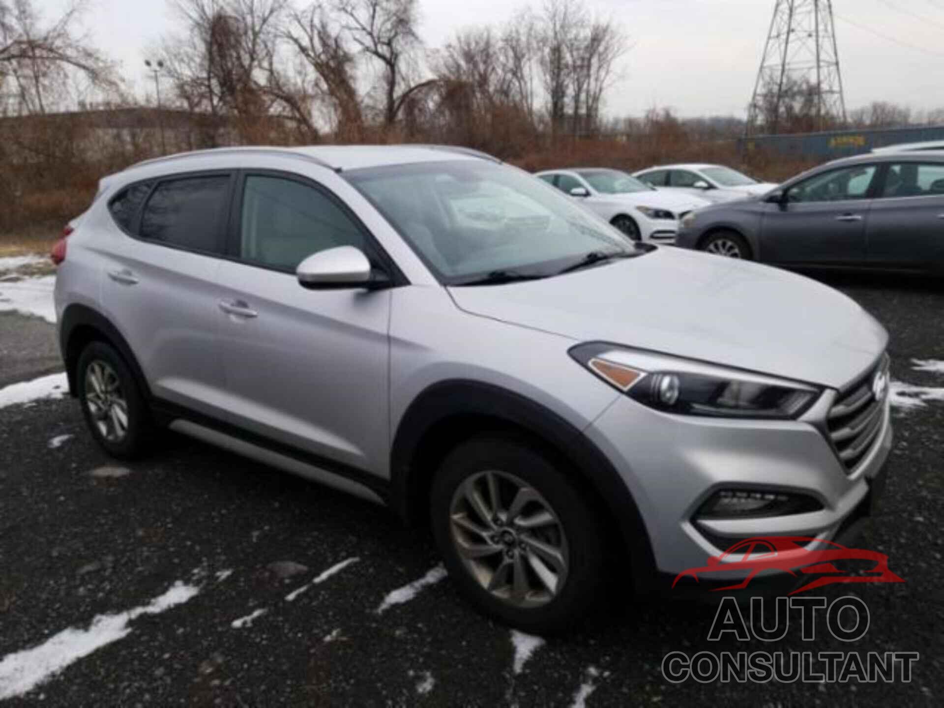 HYUNDAI TUCSON 2017 - KM8J3CA47HU521327