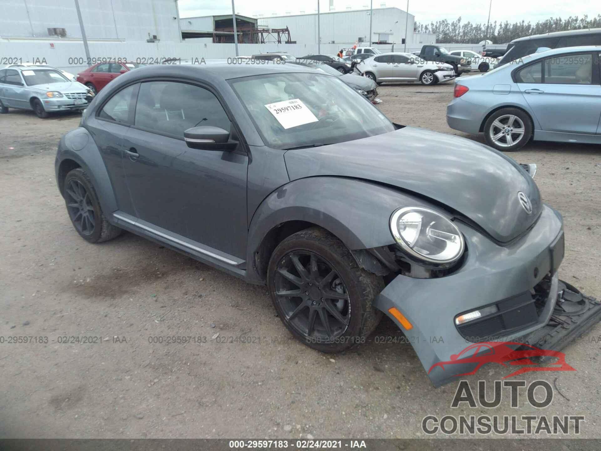 VOLKSWAGEN BEETLE COUPE 2016 - 3VWJ07AT3GM617662