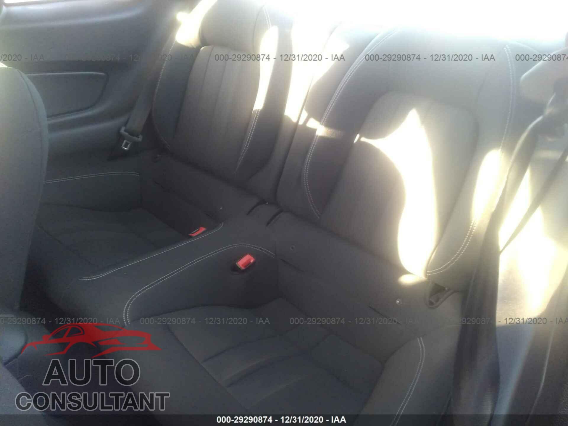 FORD MUSTANG 2019 - 1FA6P8TH2K5115314