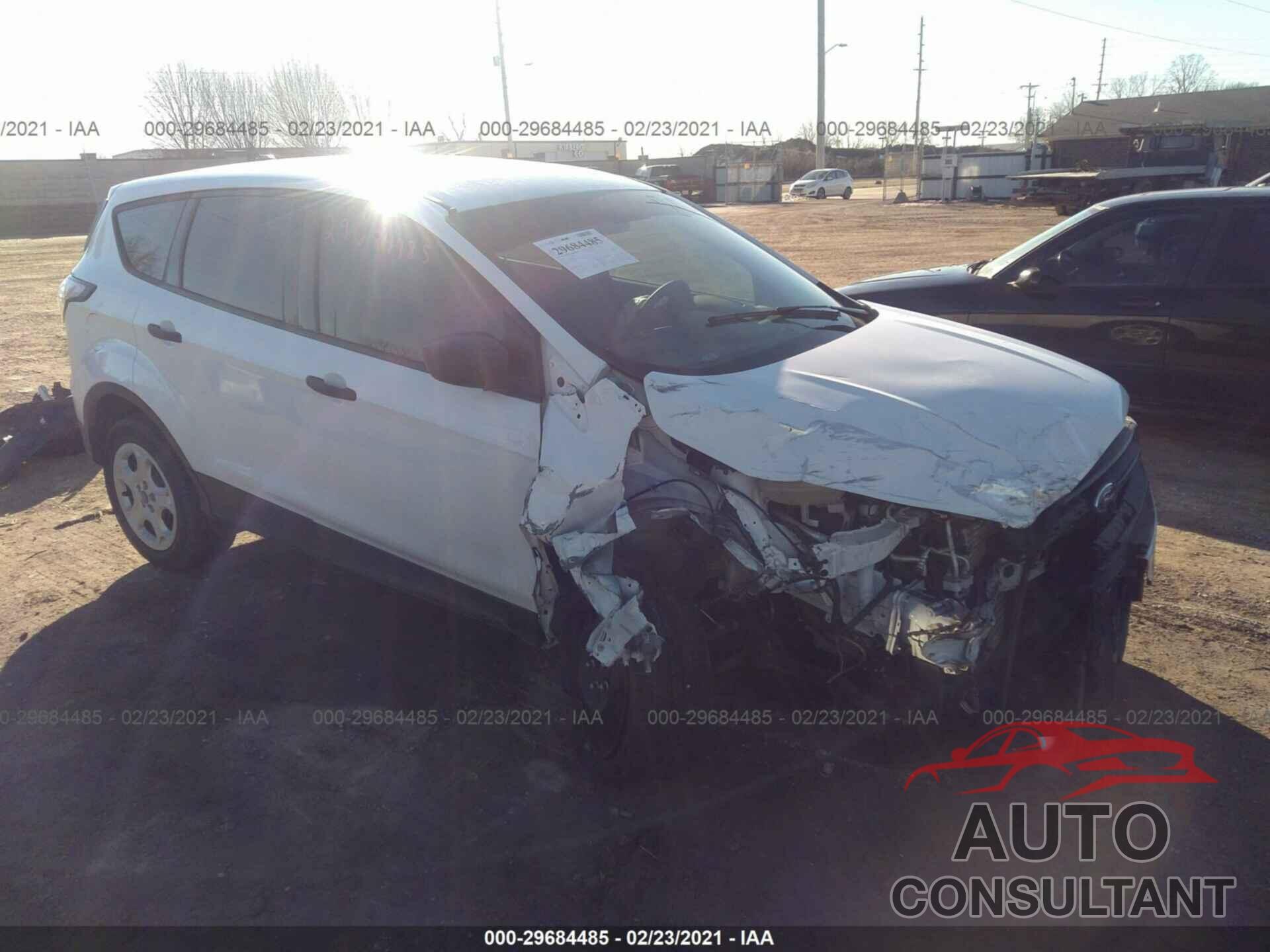 FORD ESCAPE 2018 - 1FMCU0F71JUC34918