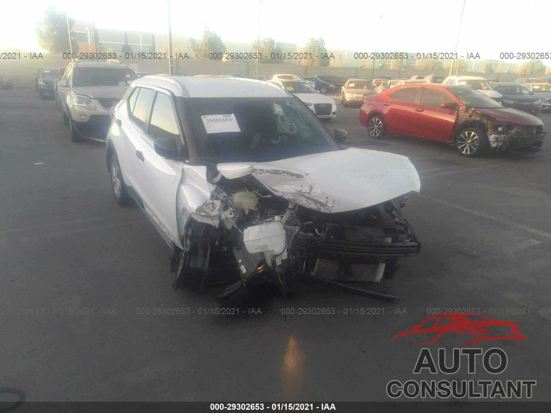 NISSAN KICKS 2018 - 3N1CP5CU4JL536669
