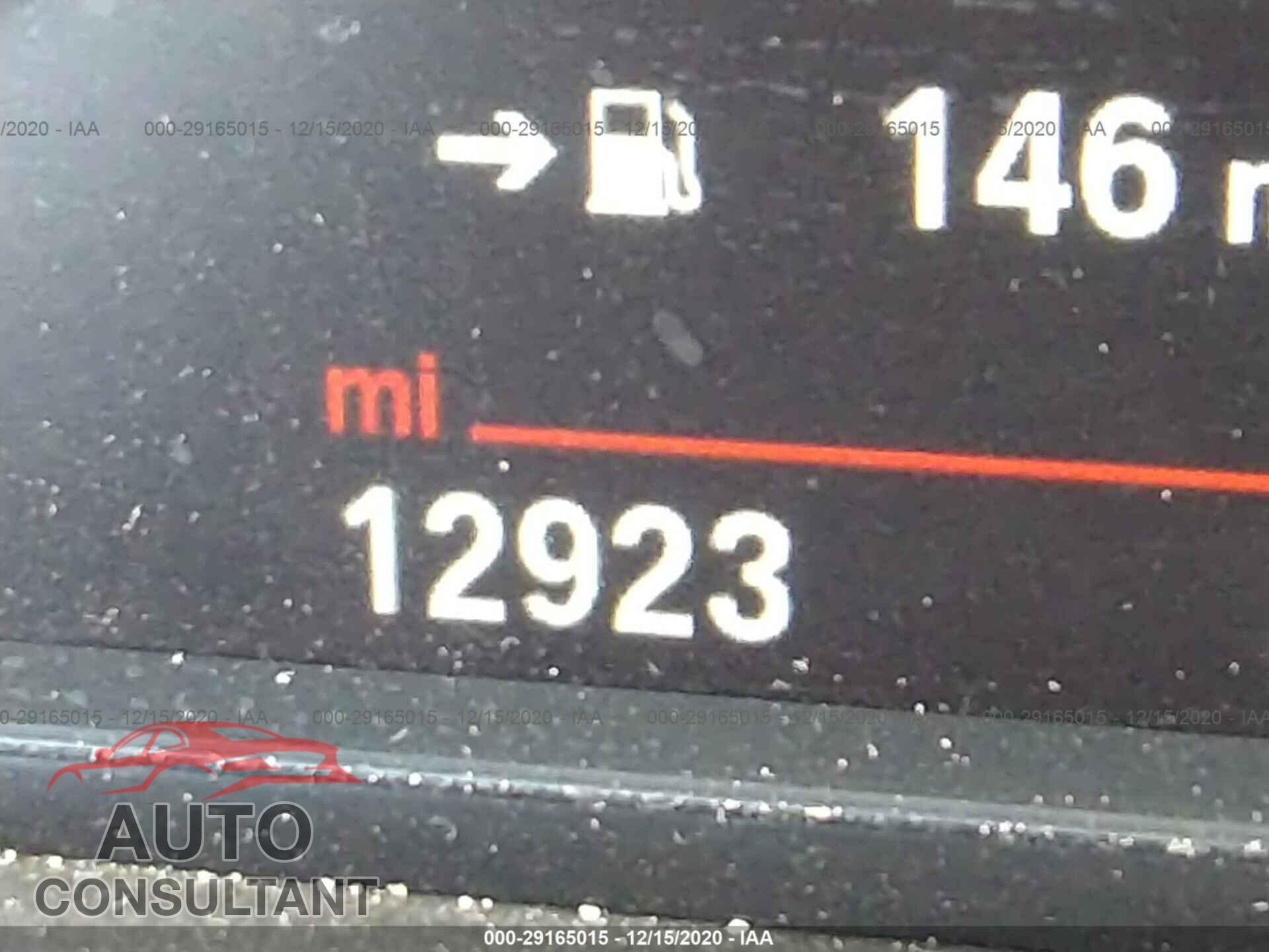 BMW 3 SERIES 2016 - WBA8E3G51GNU01672