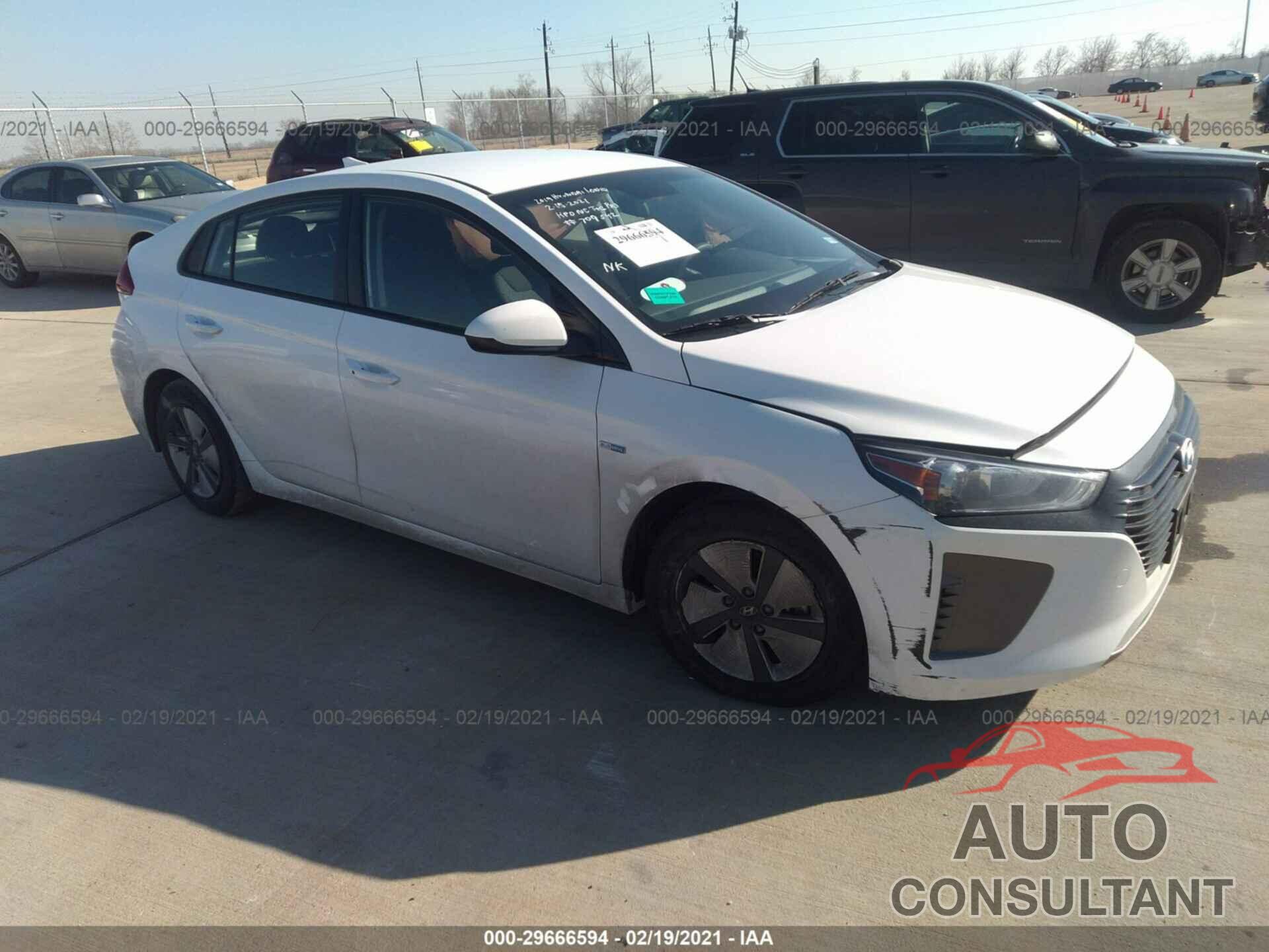 HYUNDAI IONIQ HYBRID 2019 - KMHC65LC4KU170996