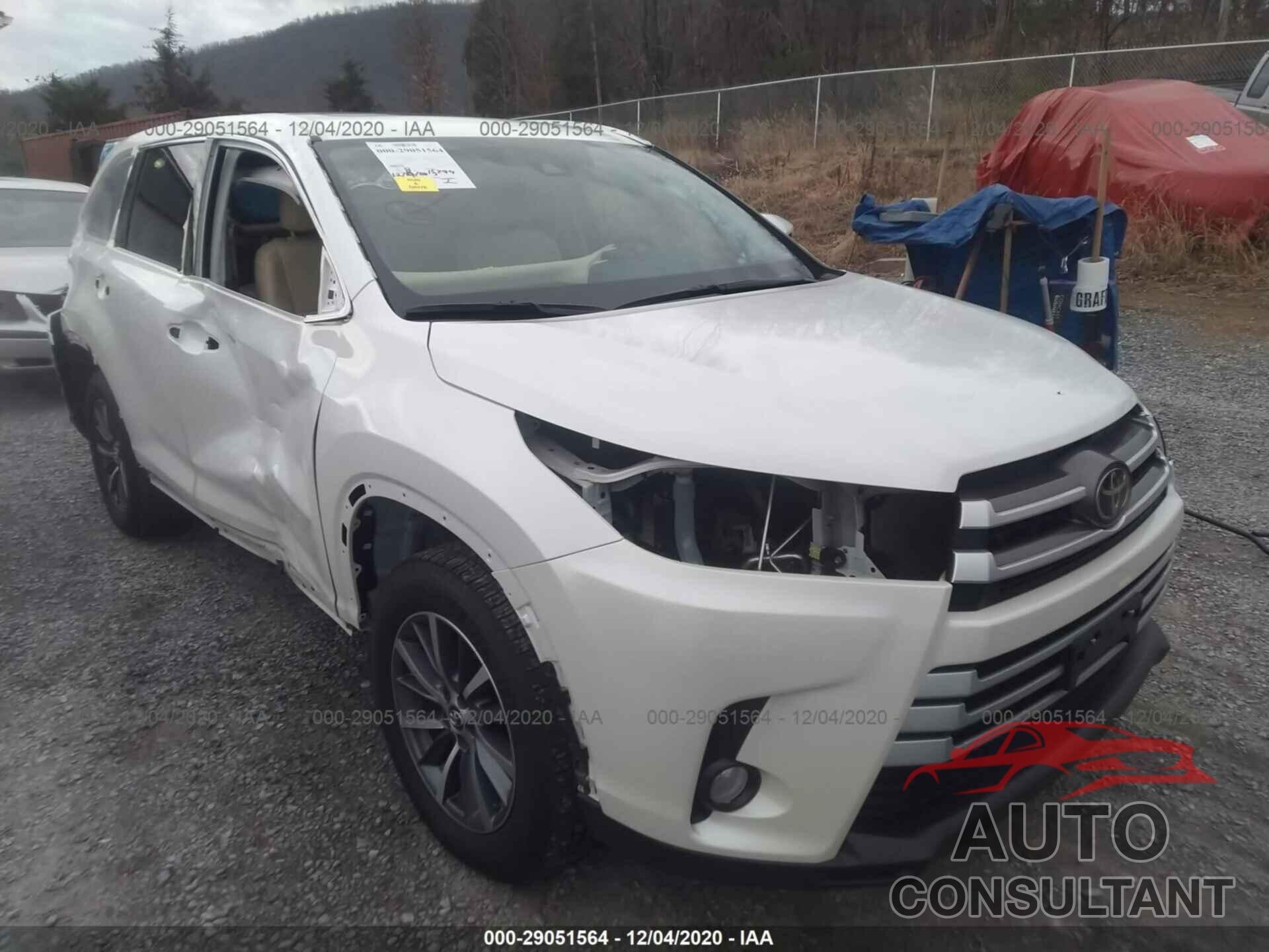TOYOTA HIGHLANDER 2019 - 5TDJZRFH3KS917171