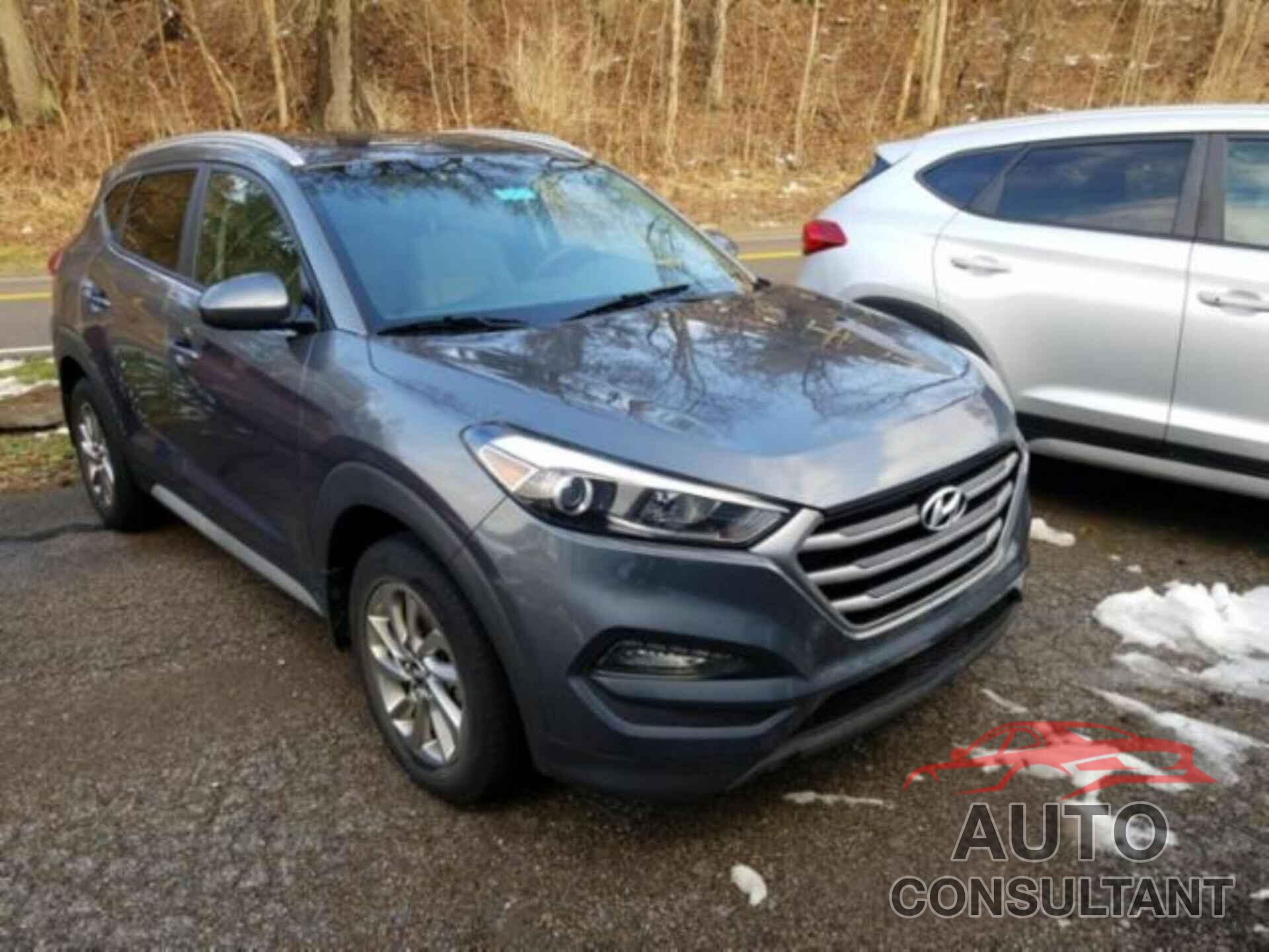 HYUNDAI TUCSON 2017 - KM8J3CA42HU482890