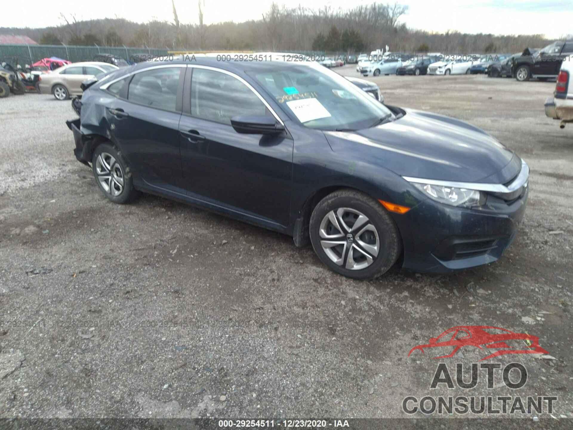 HONDA CIVIC SEDAN 2018 - 19XFC2E54JE018673