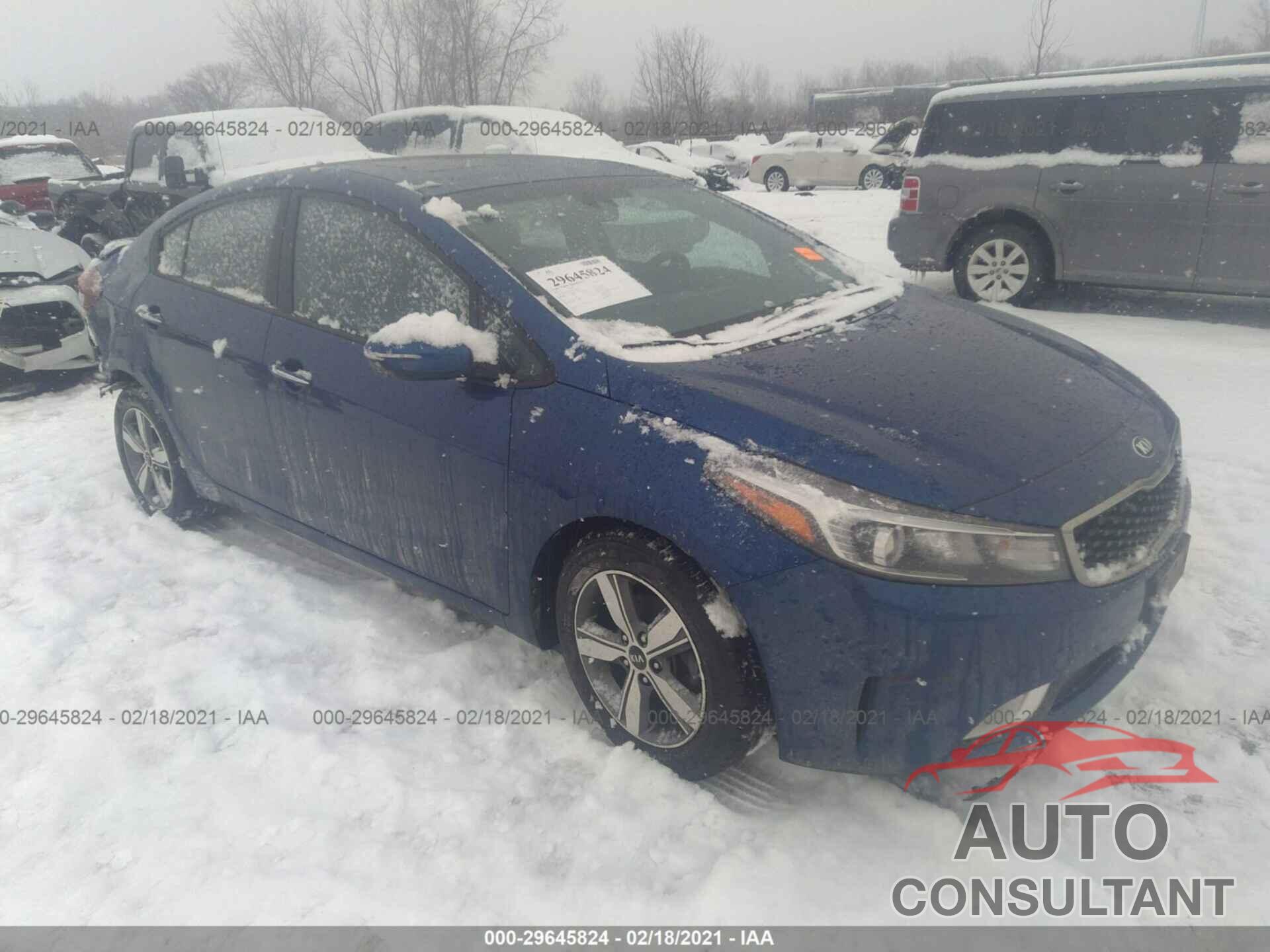 KIA FORTE 2018 - 3KPFL4A71JE172597